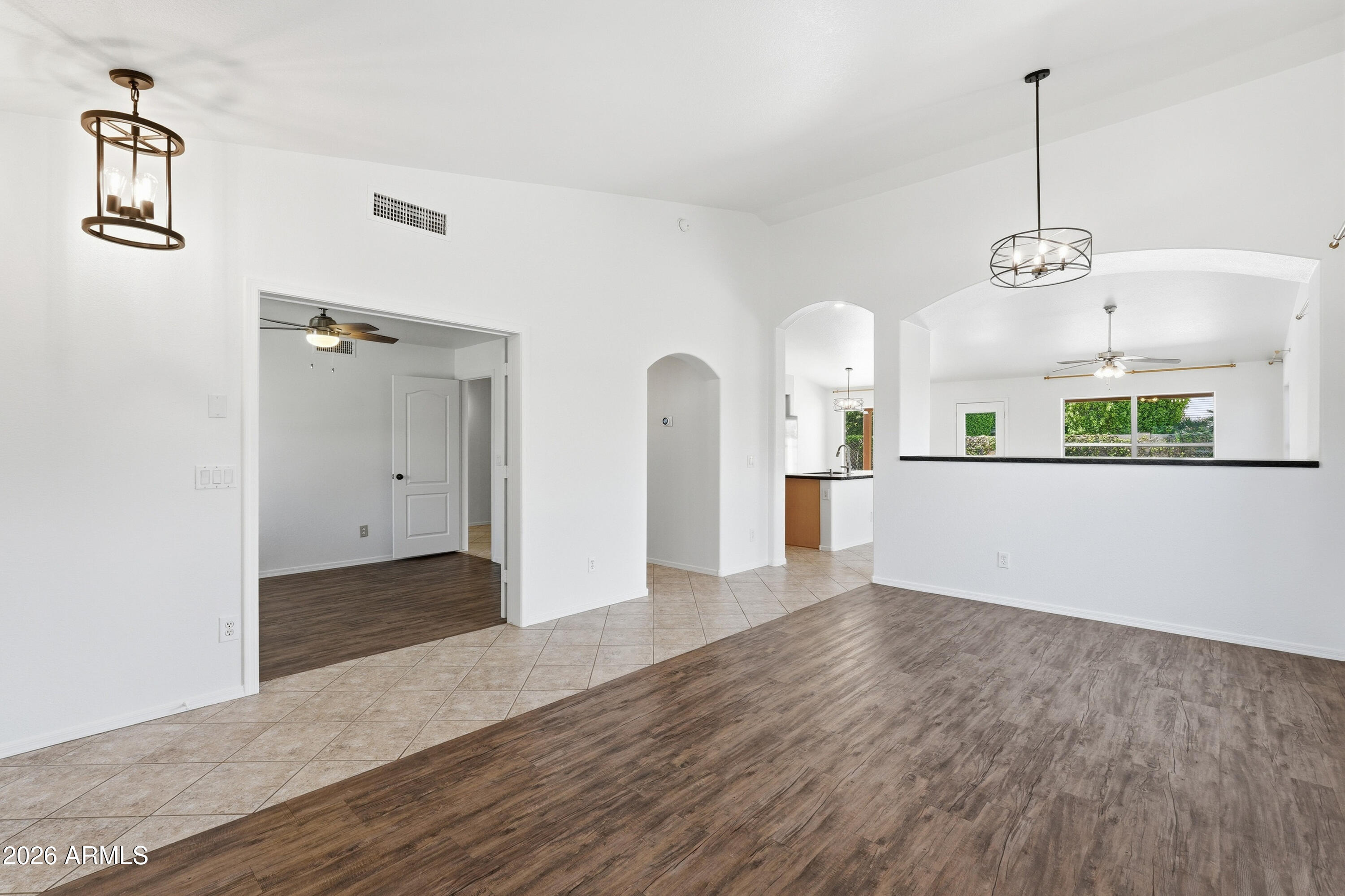 KEMPTON CROSSING - Residential