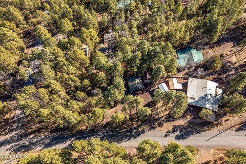 A home in Pinetop-Lakeside