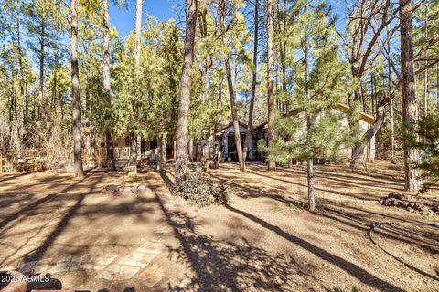 A home in Pinetop-Lakeside