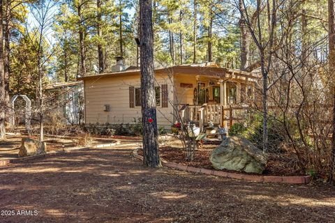 A home in Pinetop-Lakeside