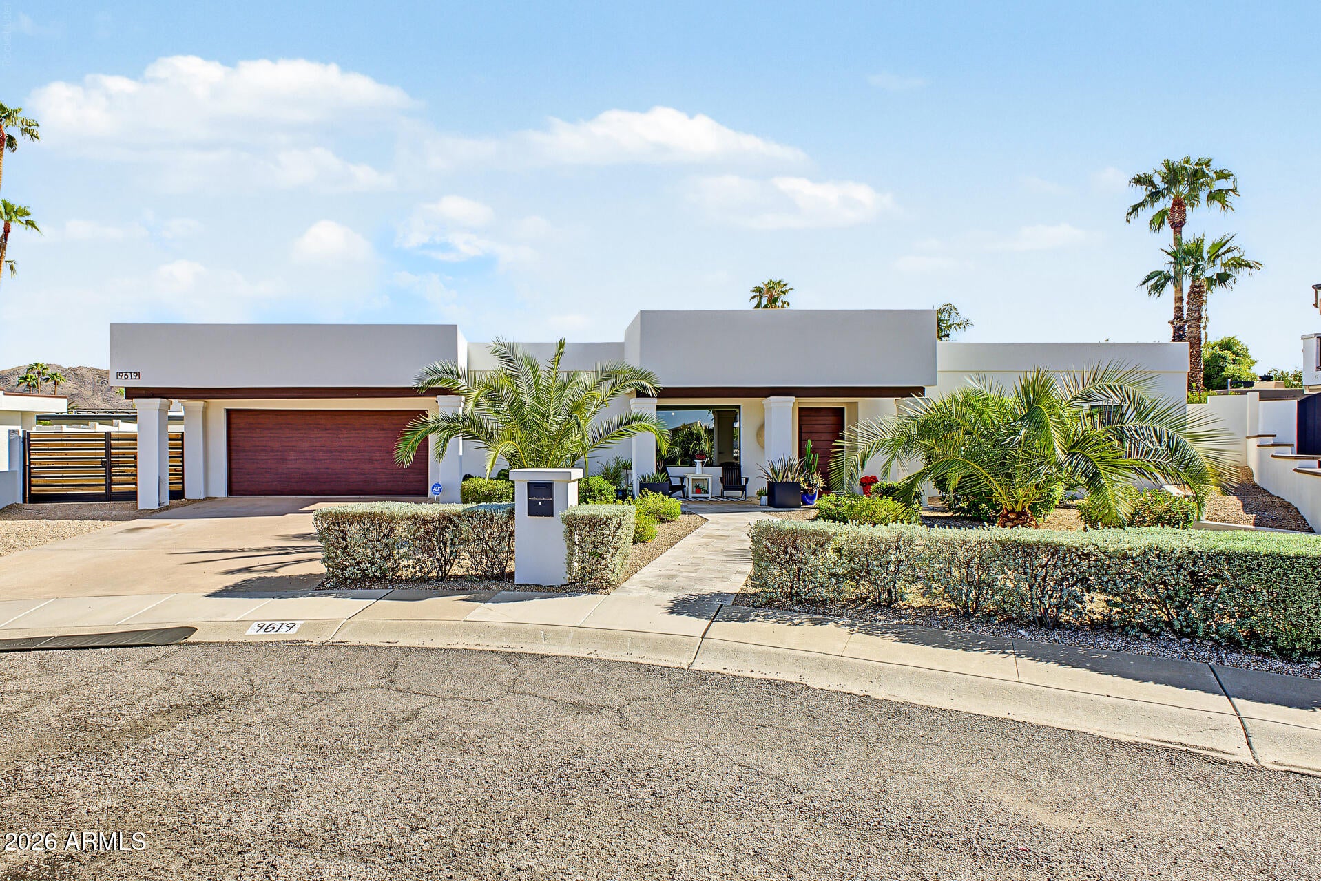 9619 N 33RD Street