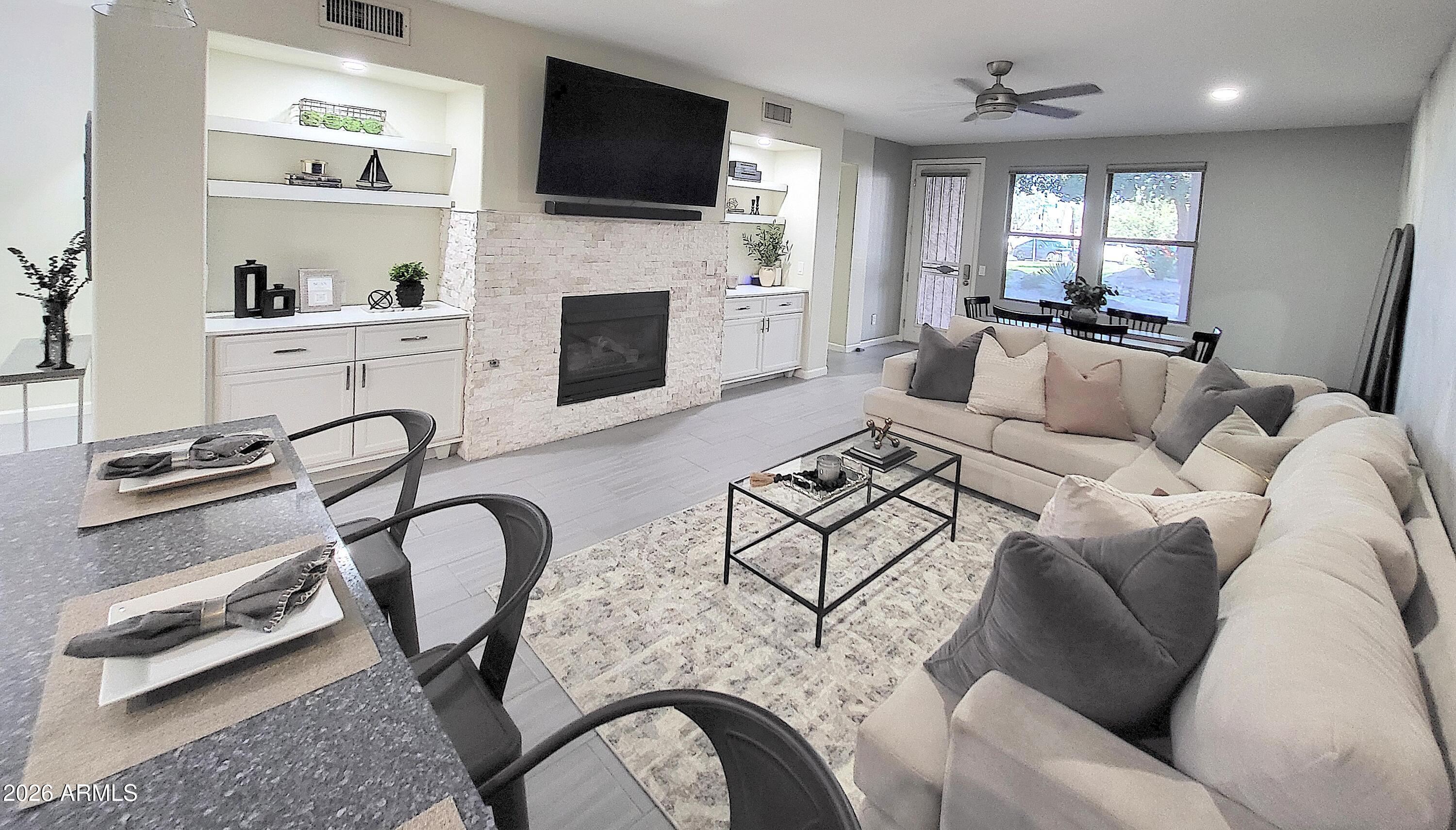 15221 N CLUBGATE Drive 1128