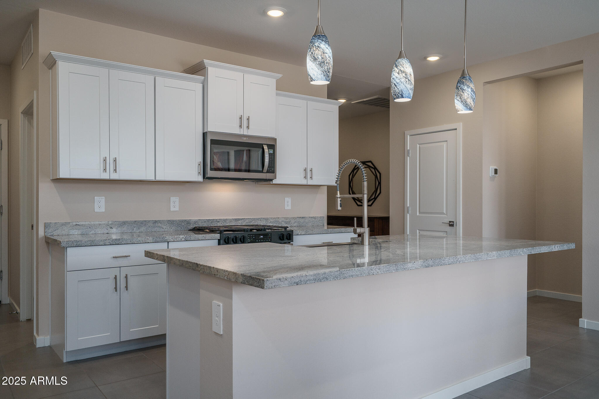 16062 W GRAY FOX Trail