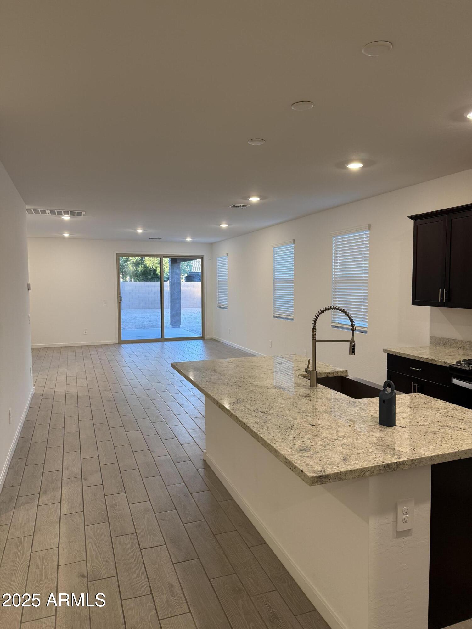 2520 E SAN ESTEBAN Drive