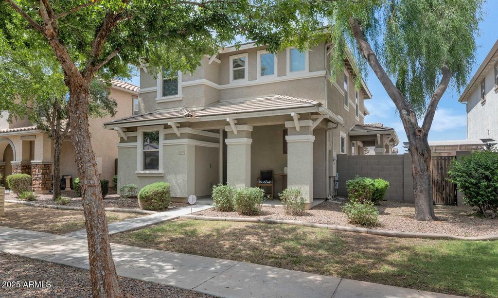 Photo of 2898 S Hansen Drive, Gilbert, AZ 85295 (MLS # 6914036)