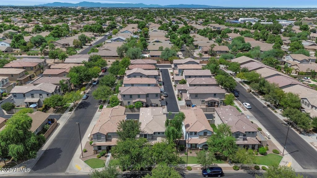 Photo of 2898 S Hansen Drive, Gilbert, AZ 85295 (MLS # 6914036)
