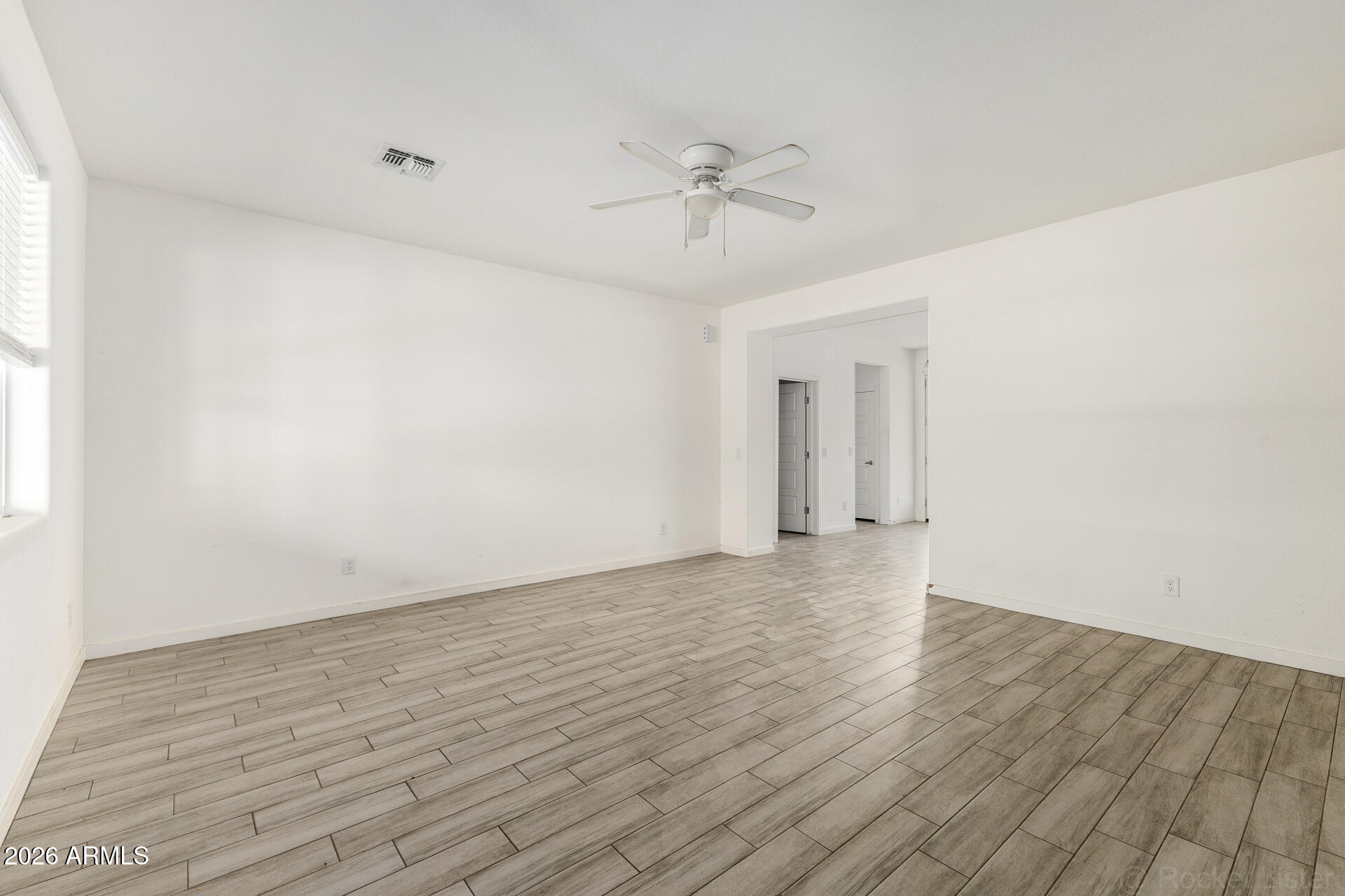 3620 N SAN CARLOS Drive