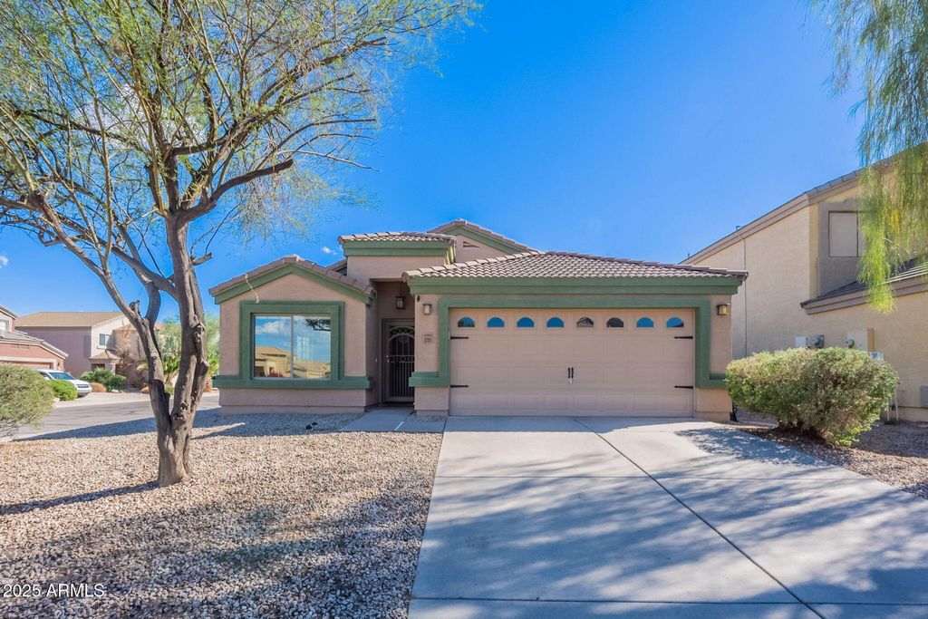 Photo of 3701 W Dancer Lane, San Tan Valley, AZ 85144 (MLS # 7000770)
