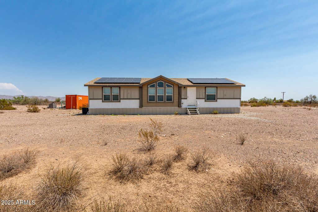 Photo of 42102 W Maryland Avenue, Tonopah, AZ 85354 (MLS # 6949785)