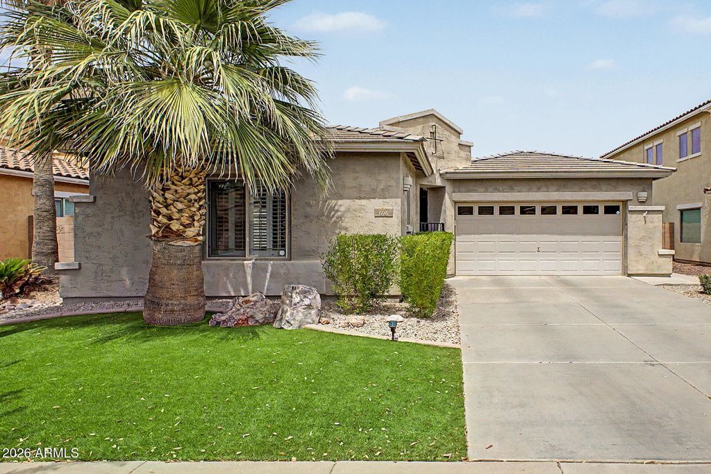 Photo of 896 E Indian Wells Place, Chandler, AZ 85249 (MLS # 7015443)