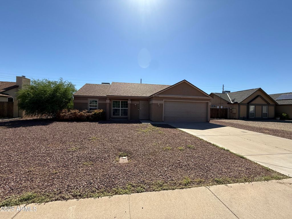 Photo of 8633 W Wethersfield Road, Peoria, AZ 85381 (MLS # 6931024)