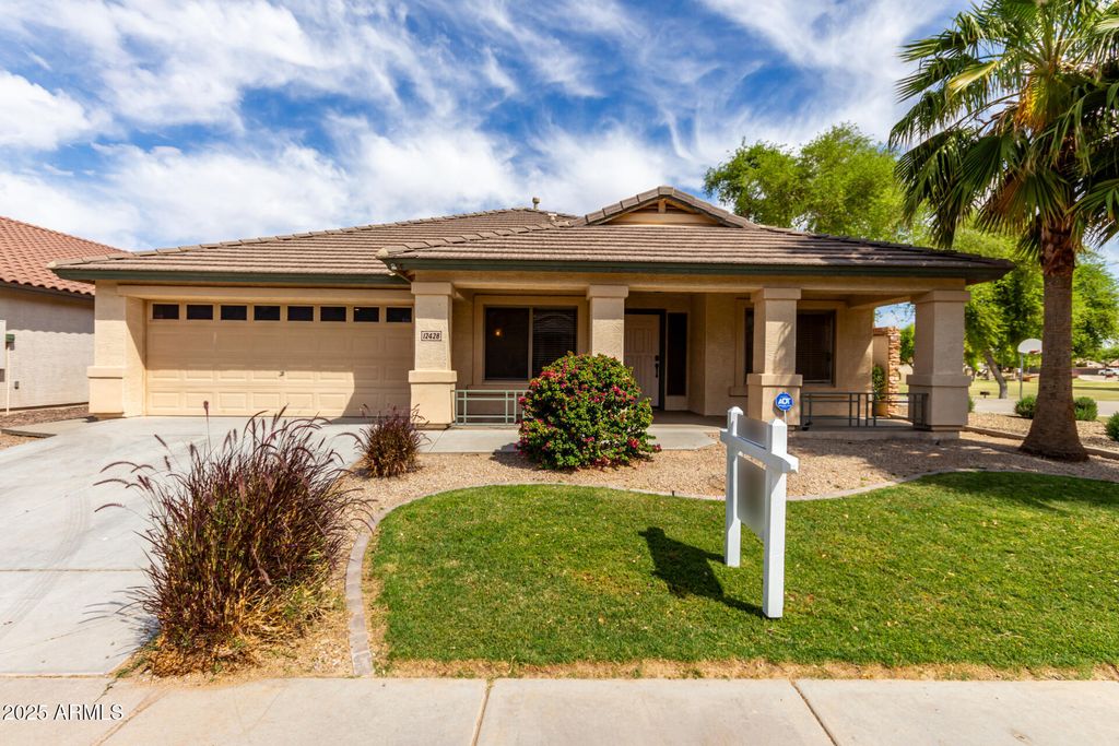 Photo of 12428 W Vermont Court, Litchfield Park, AZ 85340 (MLS # 6860355)