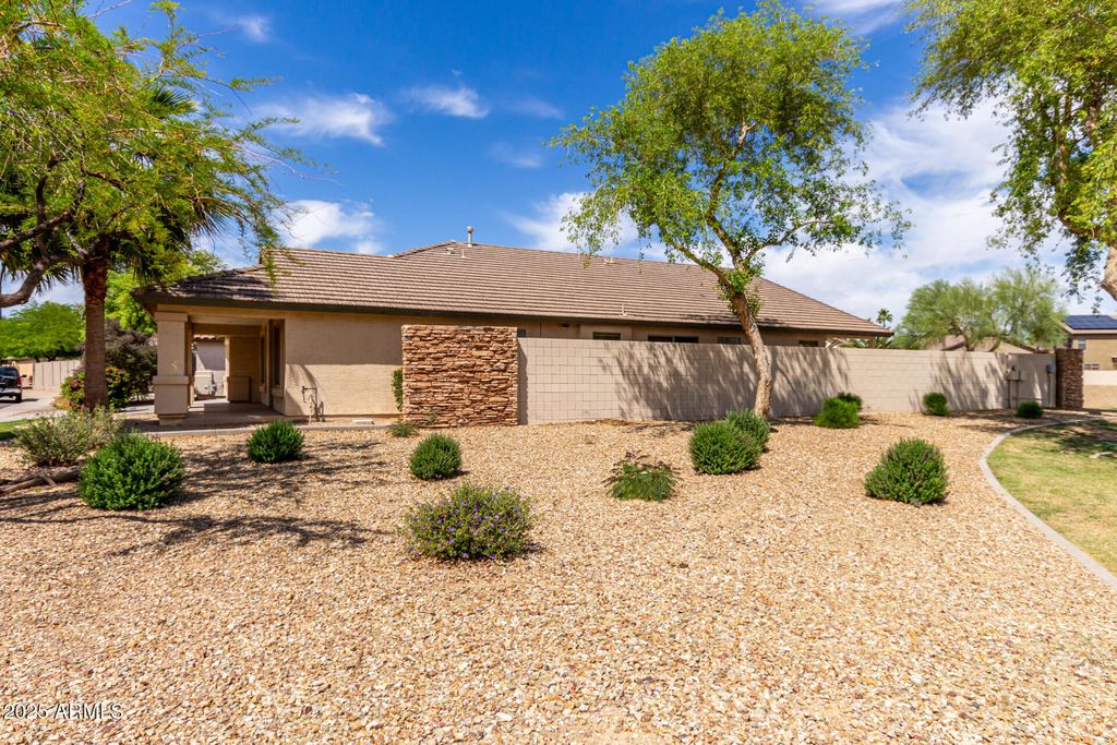 Photo of 12428 W Vermont Court, Litchfield Park, AZ 85340 (MLS # 6860355)