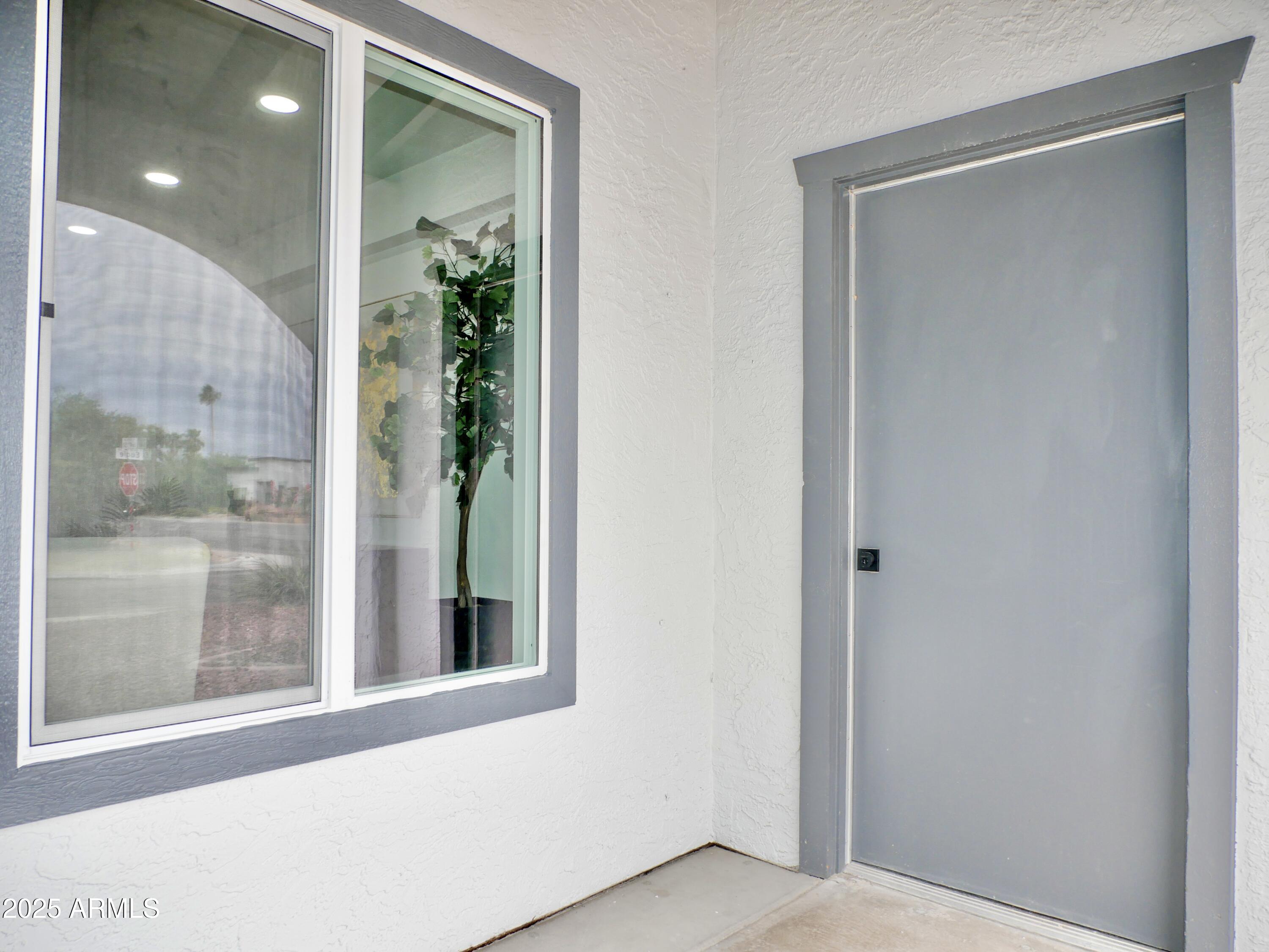 6401 E EUGIE Terrace