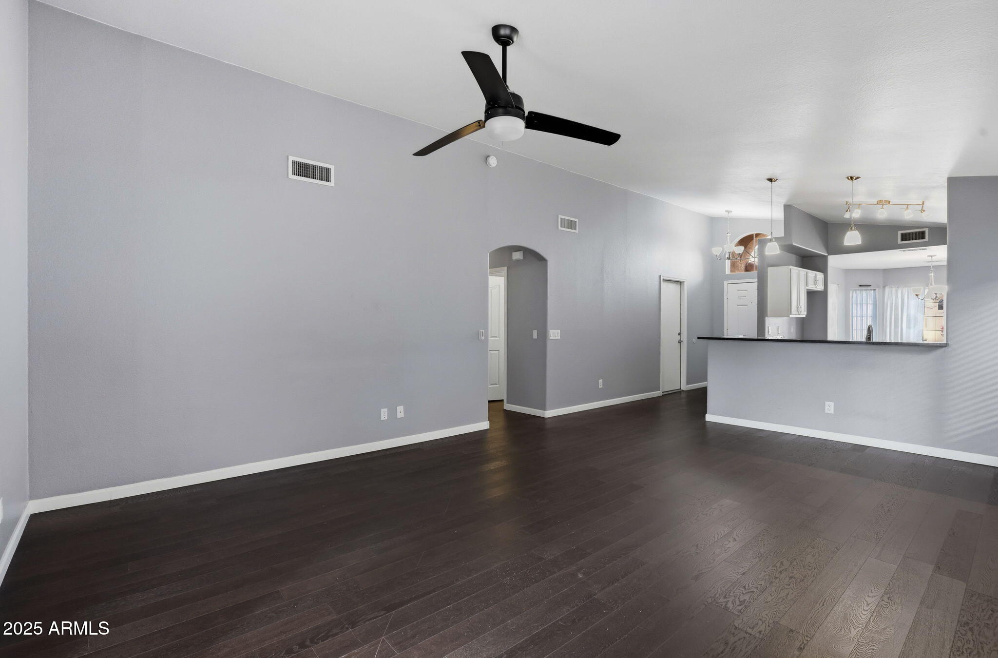 4835 E HOLMES Avenue