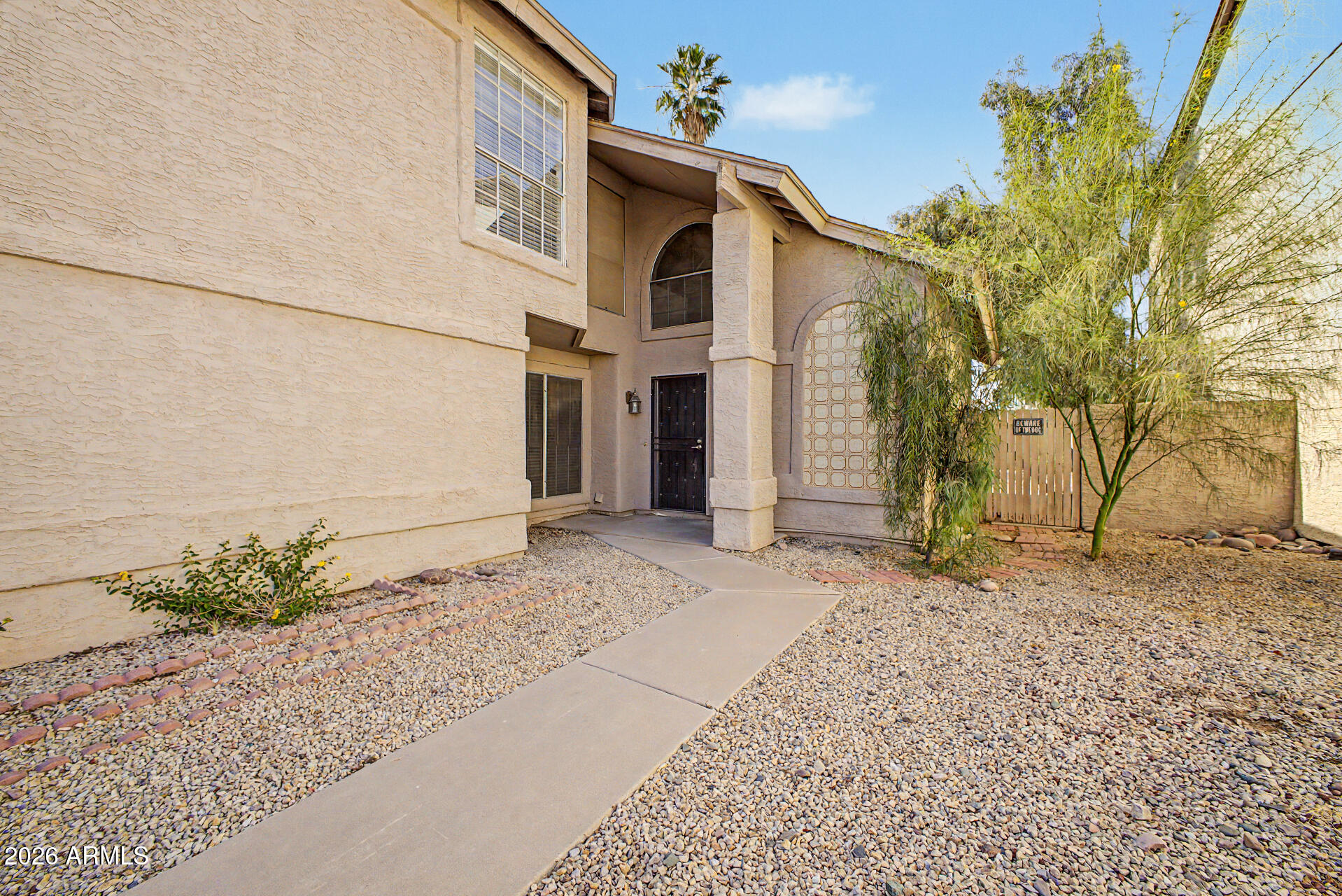 1132 W CALLE DEL NORTE --
