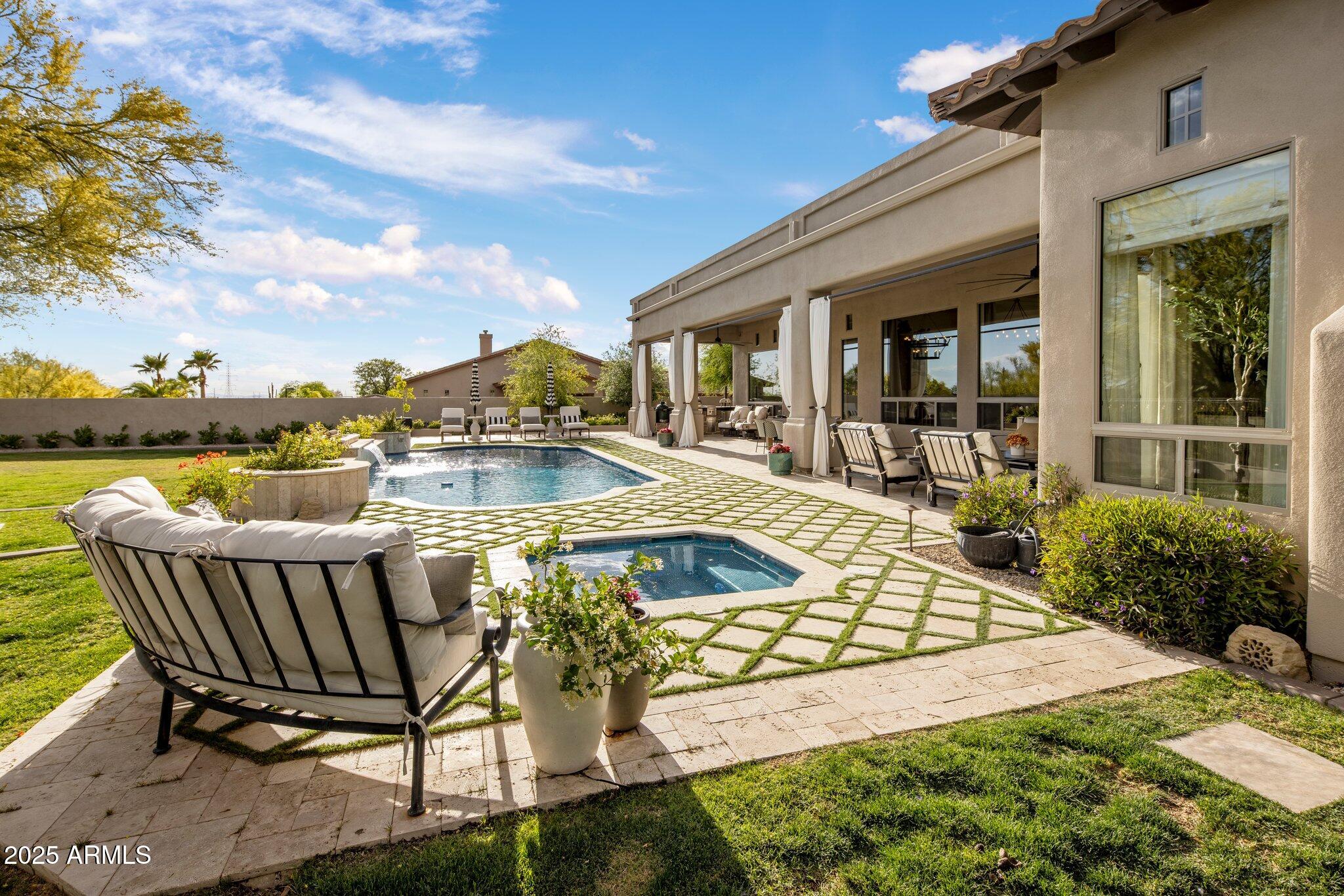 SANTUARIO - Residential