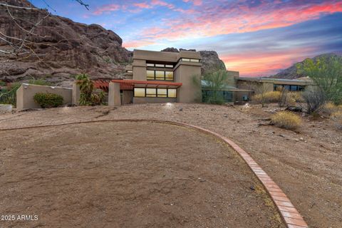 Photo of 5275 N Camelhead Road, Phoenix, AZ 85018 (MLS # 6946345)
