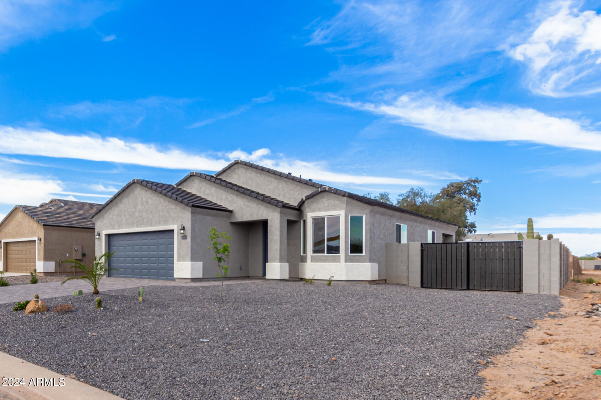 8541 W REVENTON Drive