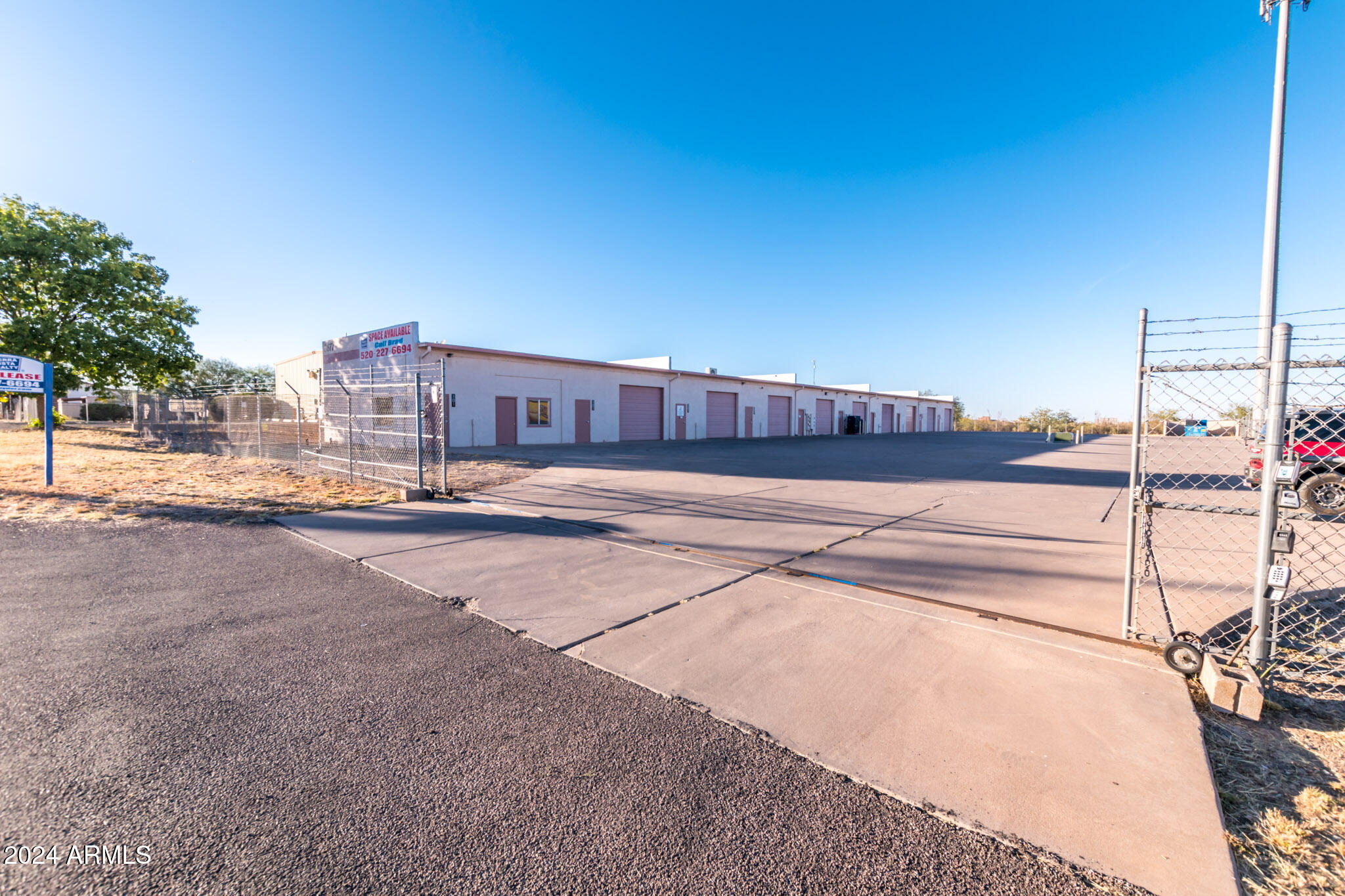 6677 E LITTLE MICHIGAN Road 101-102