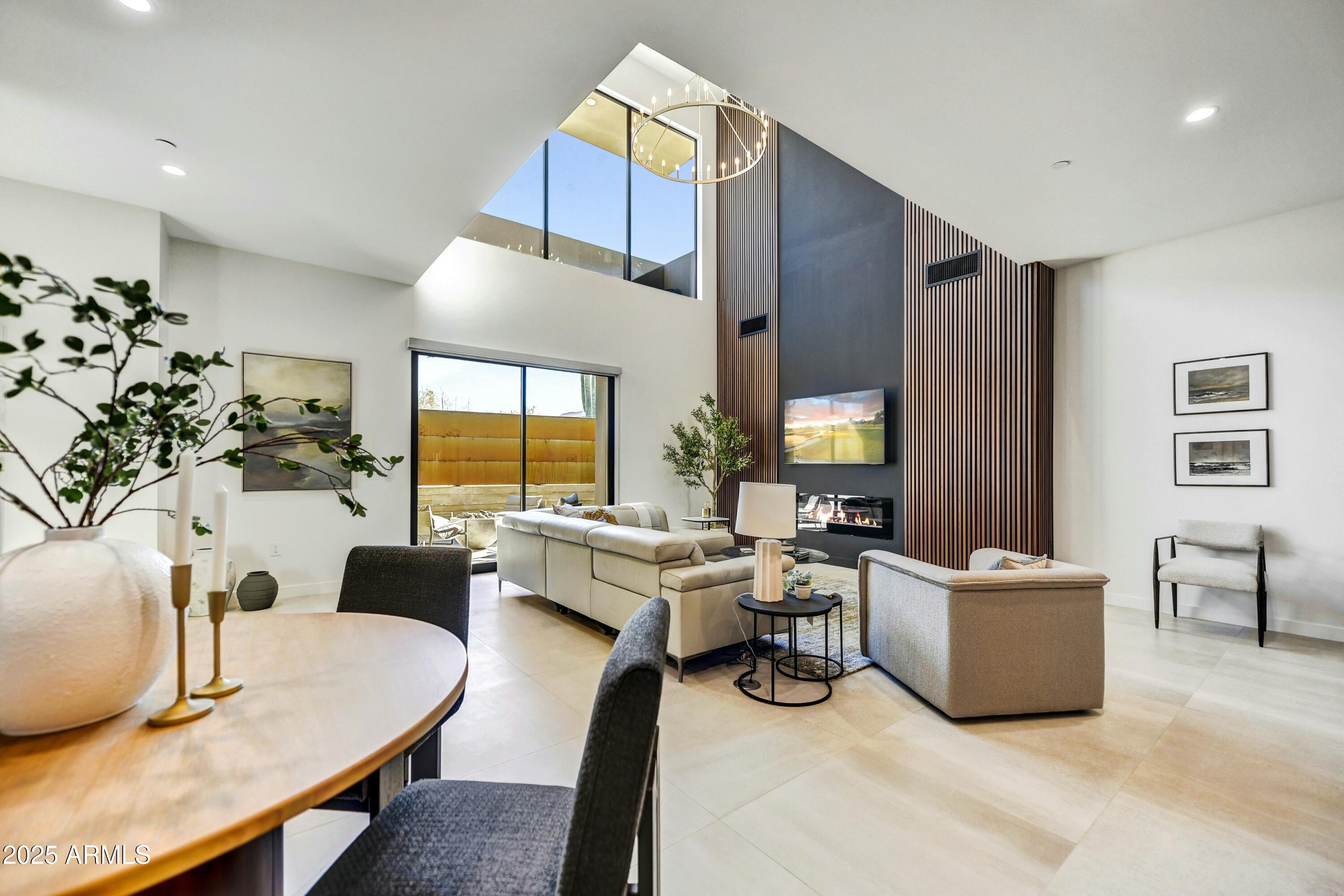 6525 E CAVE CREEK Road 101
