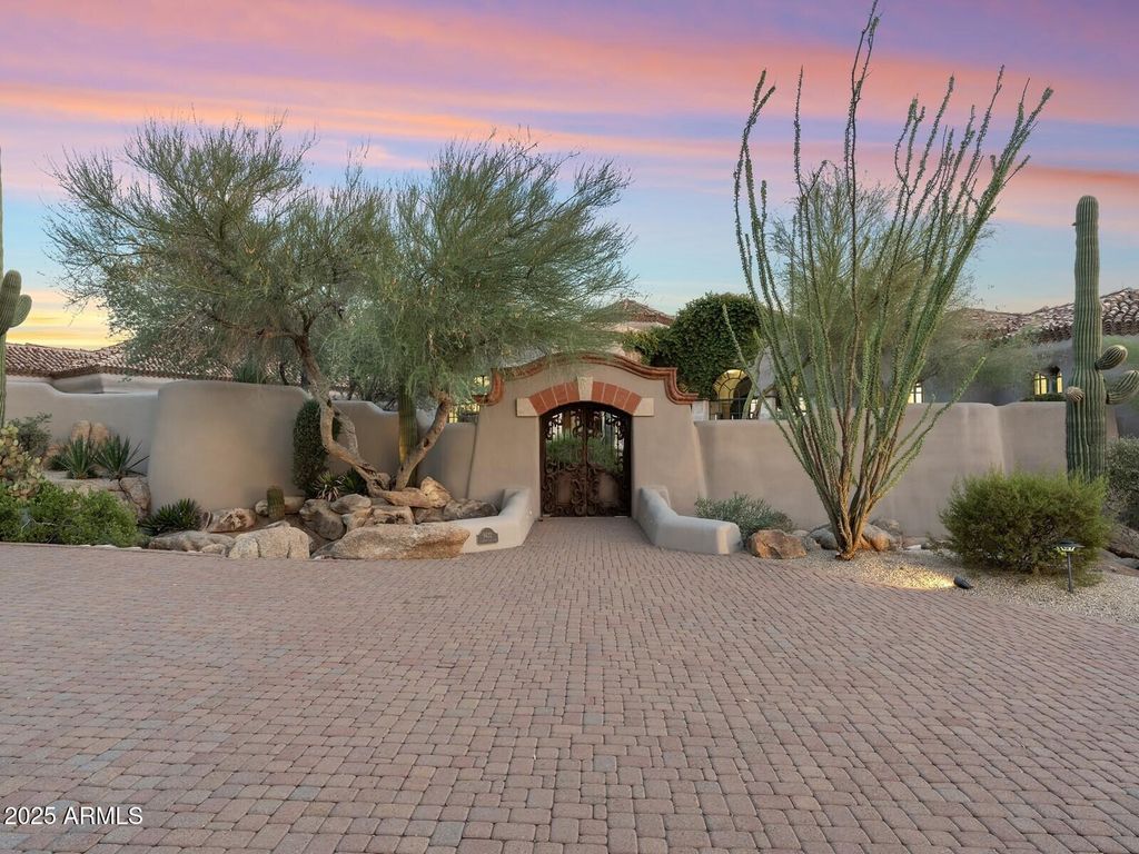 Photo of 9422 E Happy Valley Road, Scottsdale, AZ 85255 (MLS # 6920055)