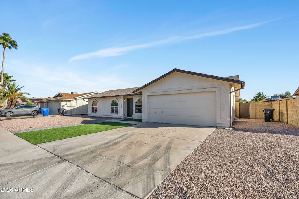 Photo of 1743 E Irwin Avenue, Mesa, AZ 85204 (MLS # 7000157)