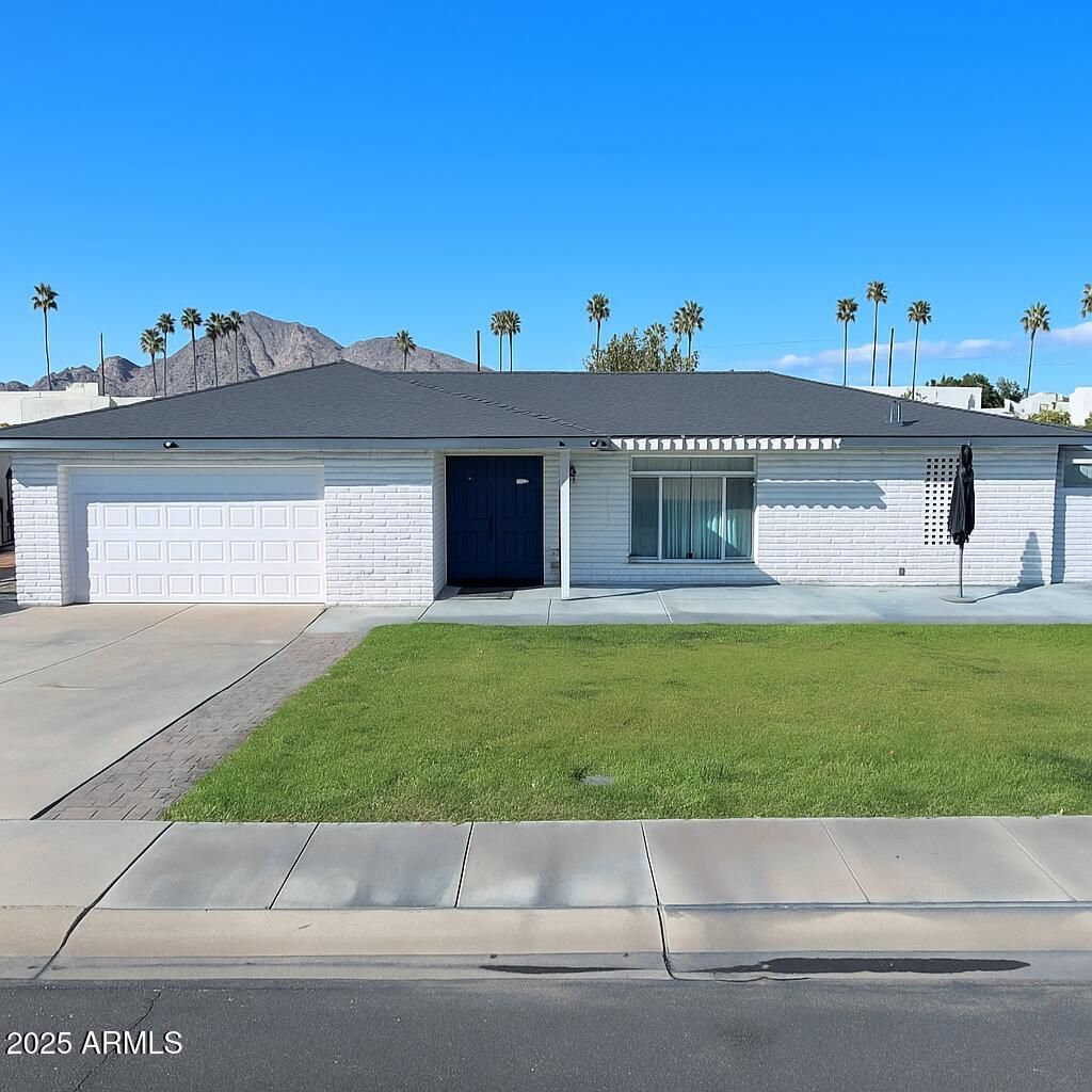 Photo of 6128 E Edgemont Avenue, Scottsdale, AZ 85257 (MLS # 6943007)