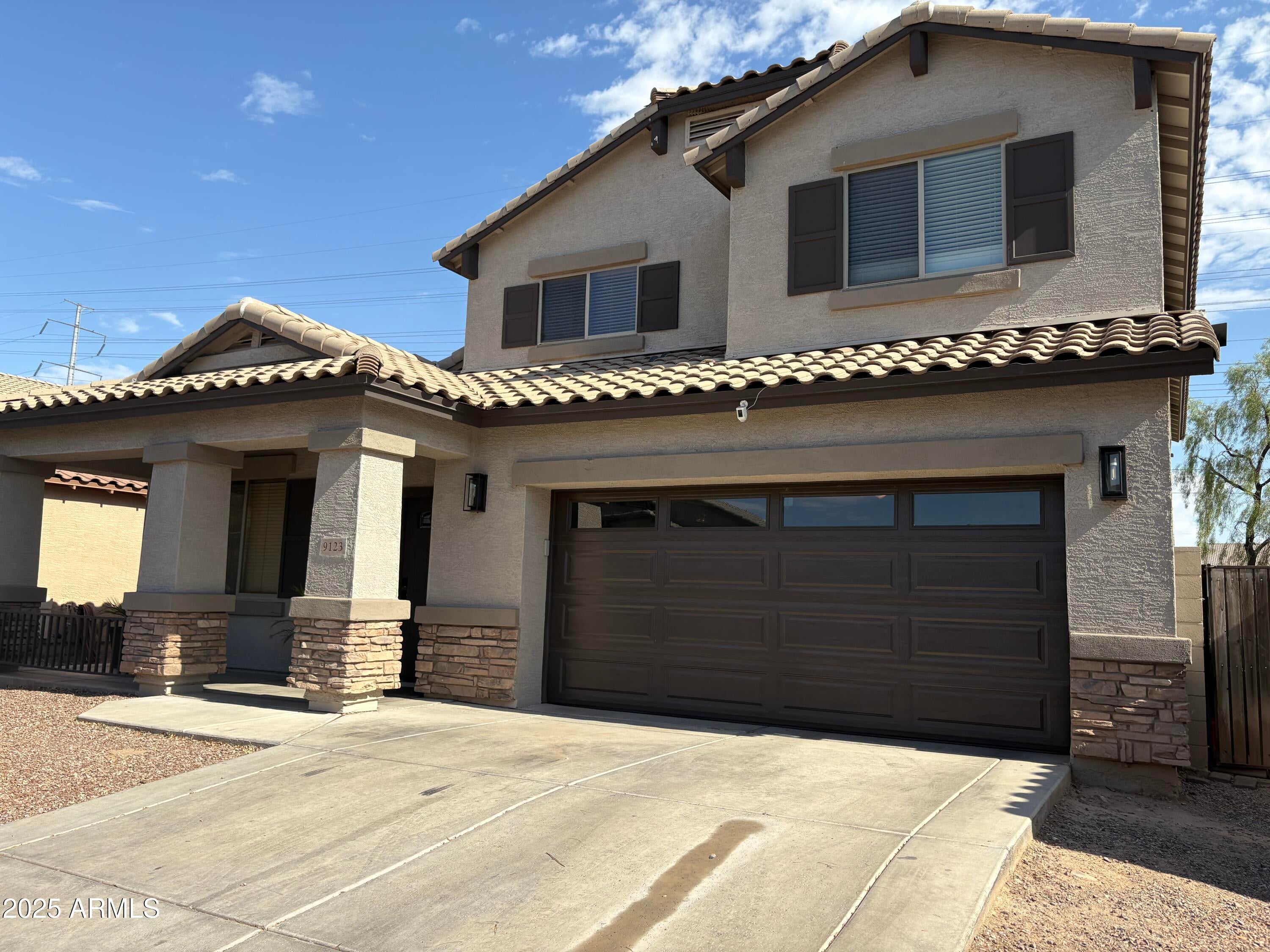 9123 W Heber Road