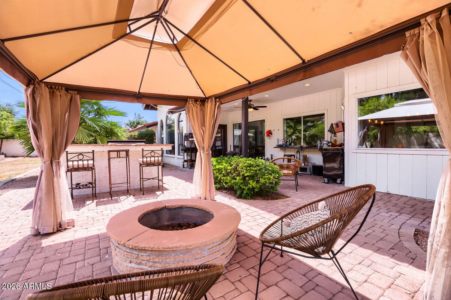 5344 E SHAW BUTTE Drive