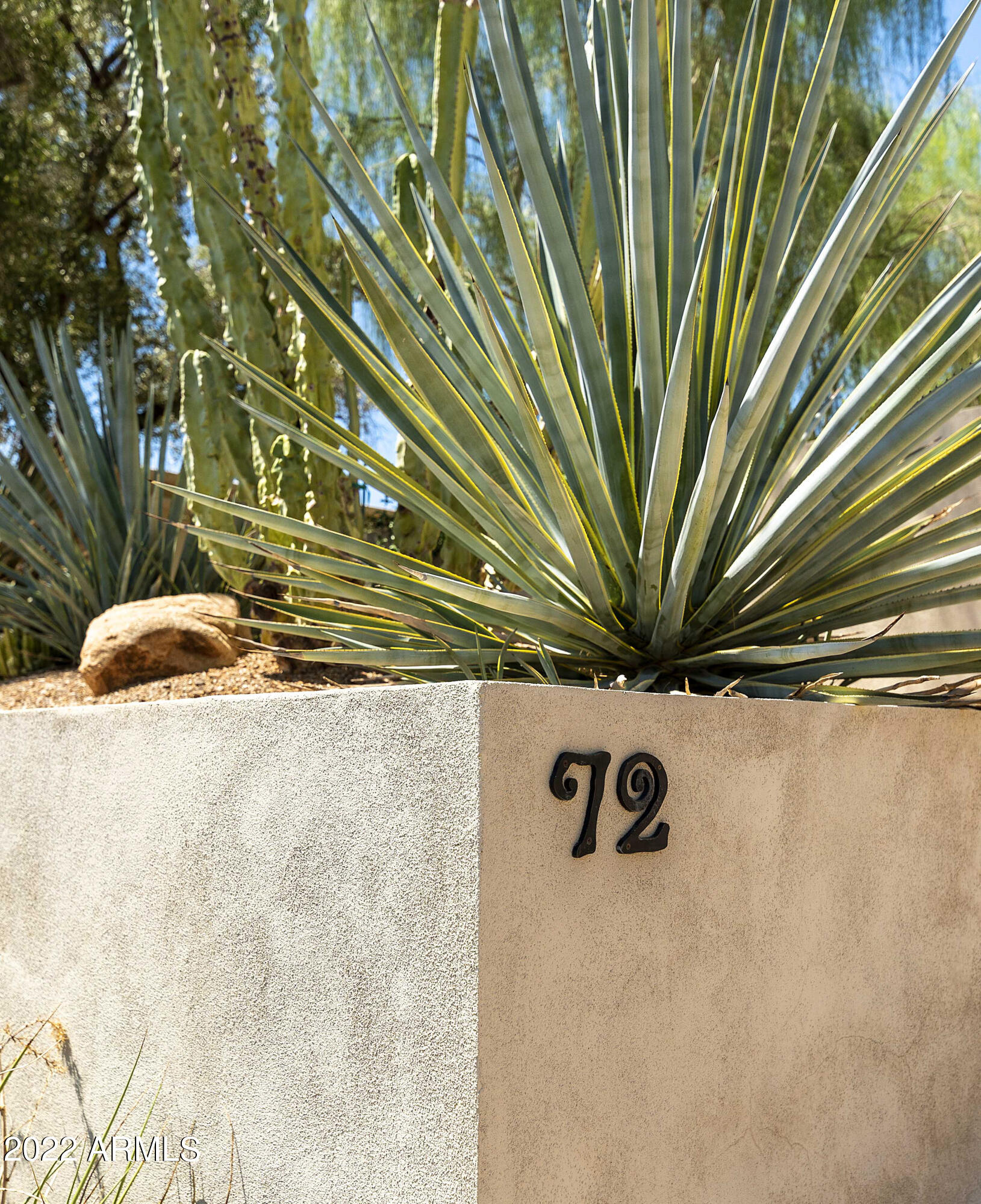 5434 E LINCOLN Drive 72