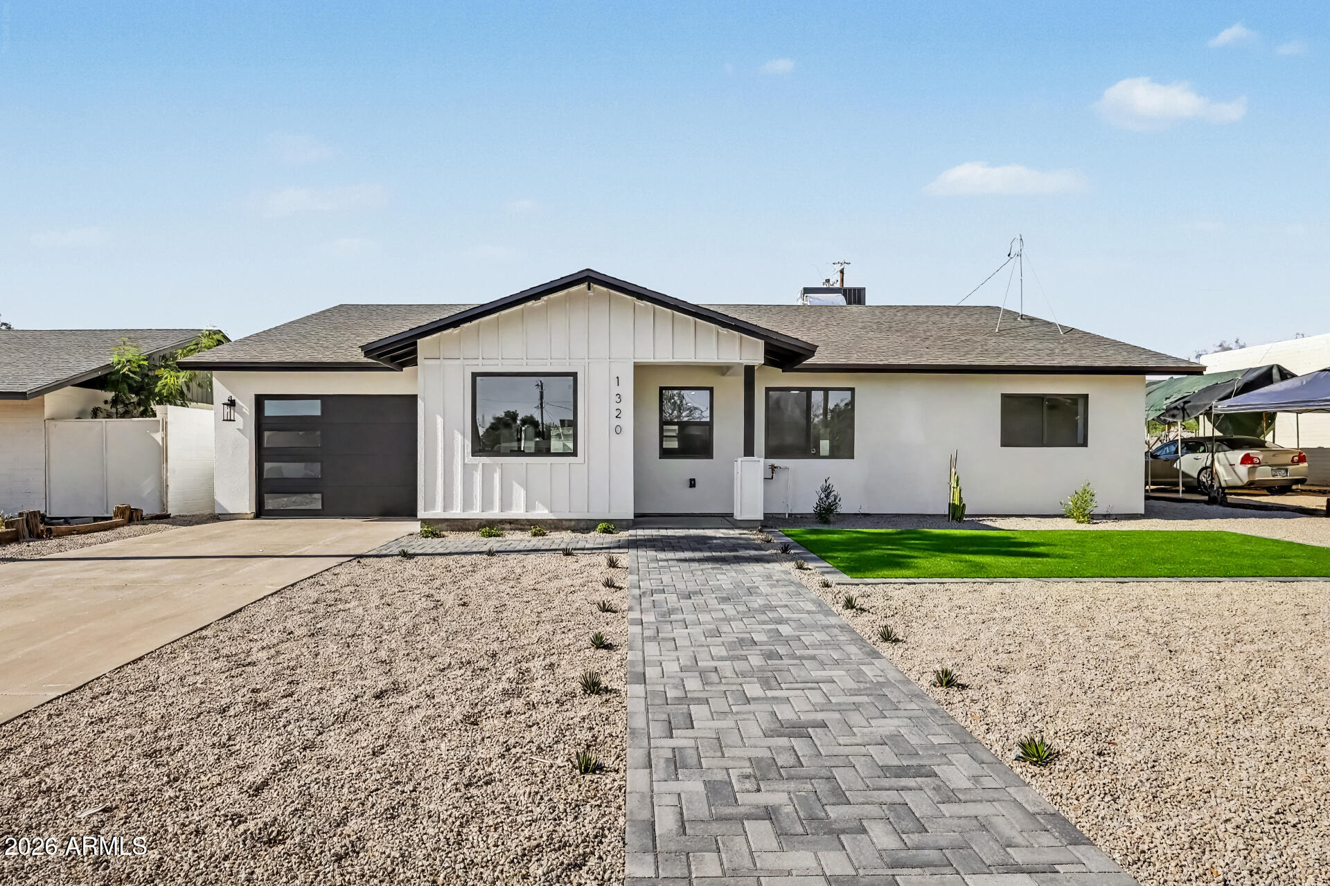 1320 E WINTER Drive