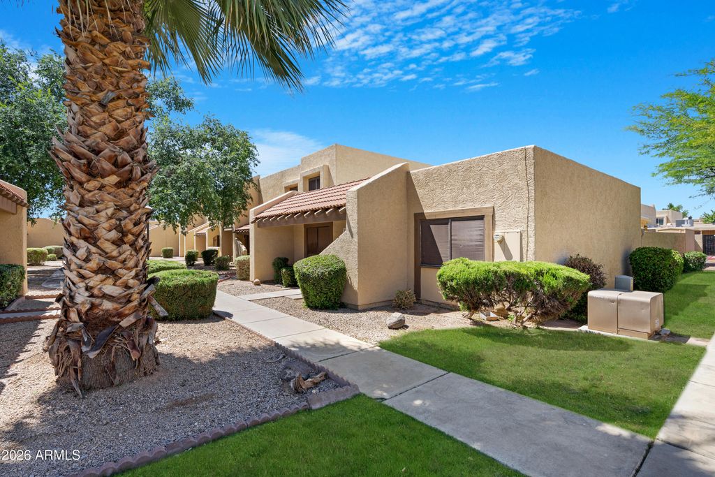Photo of 5803 W Gelding Drive, Glendale, AZ 85306 (MLS # 7028868)