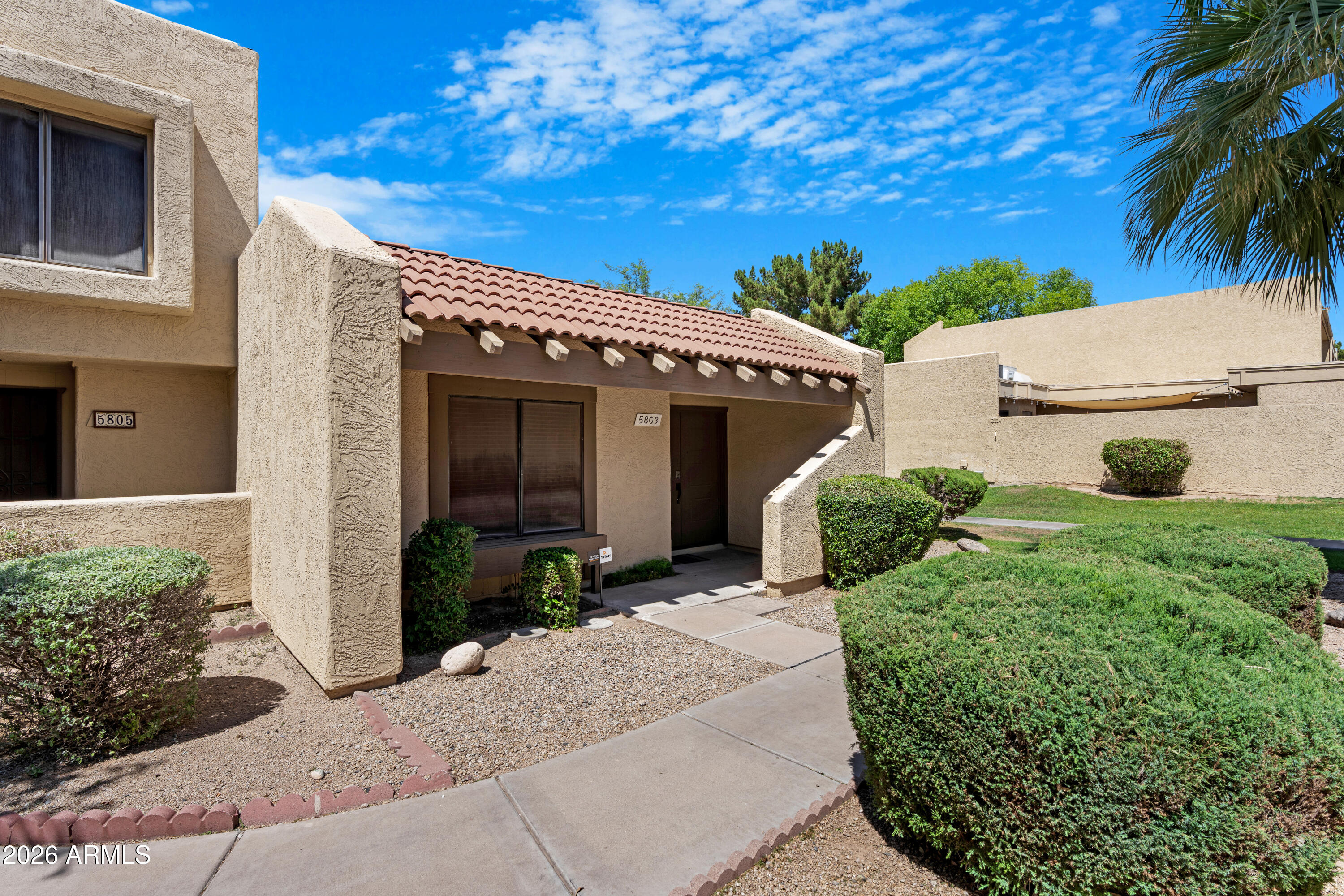 5803 W Gelding Drive