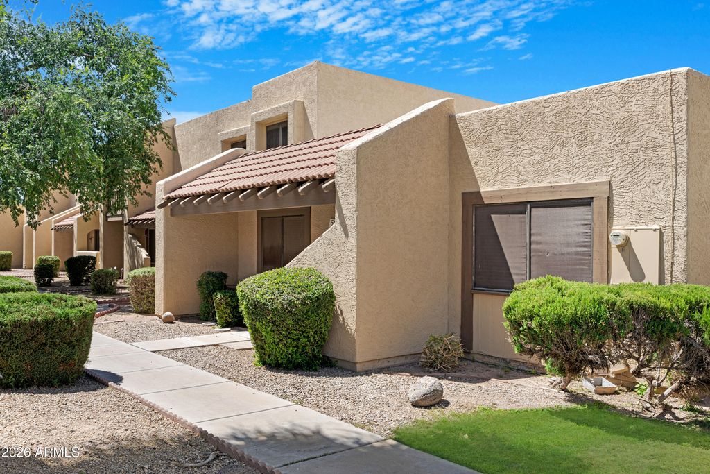 Photo of 5803 W Gelding Drive, Glendale, AZ 85306 (MLS # 7028868)