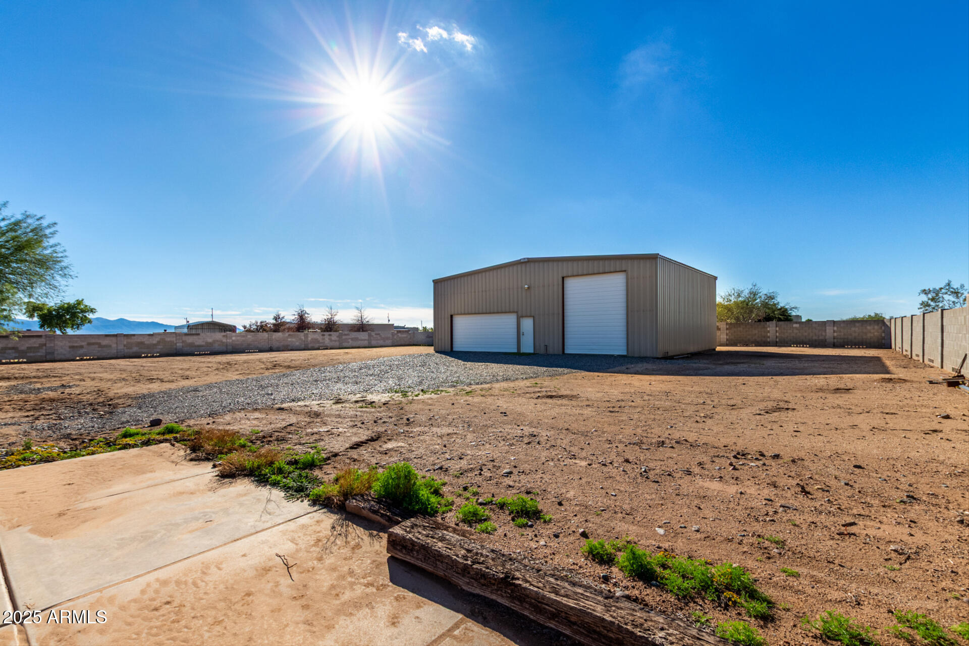 31512 N 224TH Drive N