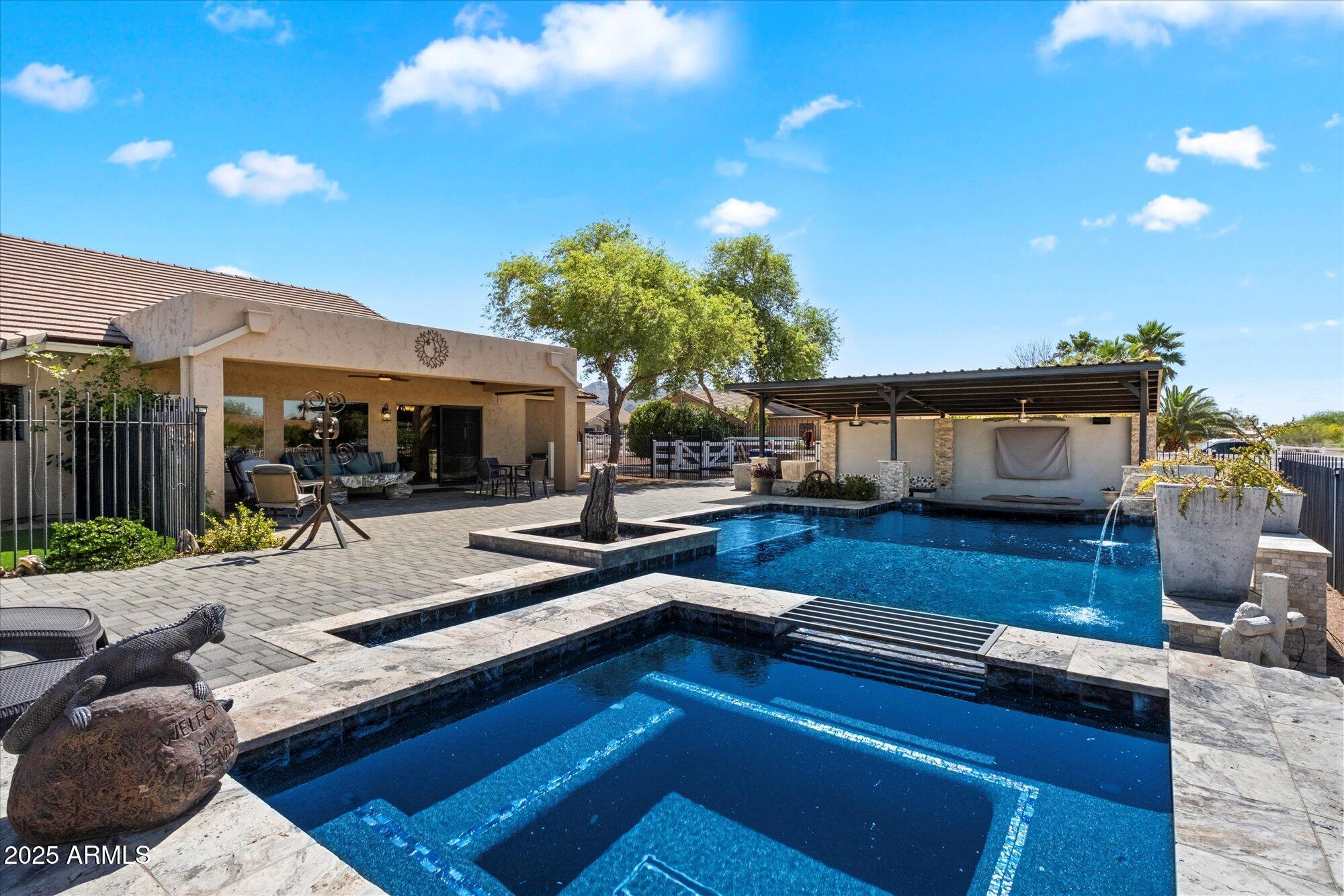 9722 W PROSPECTOR Drive
