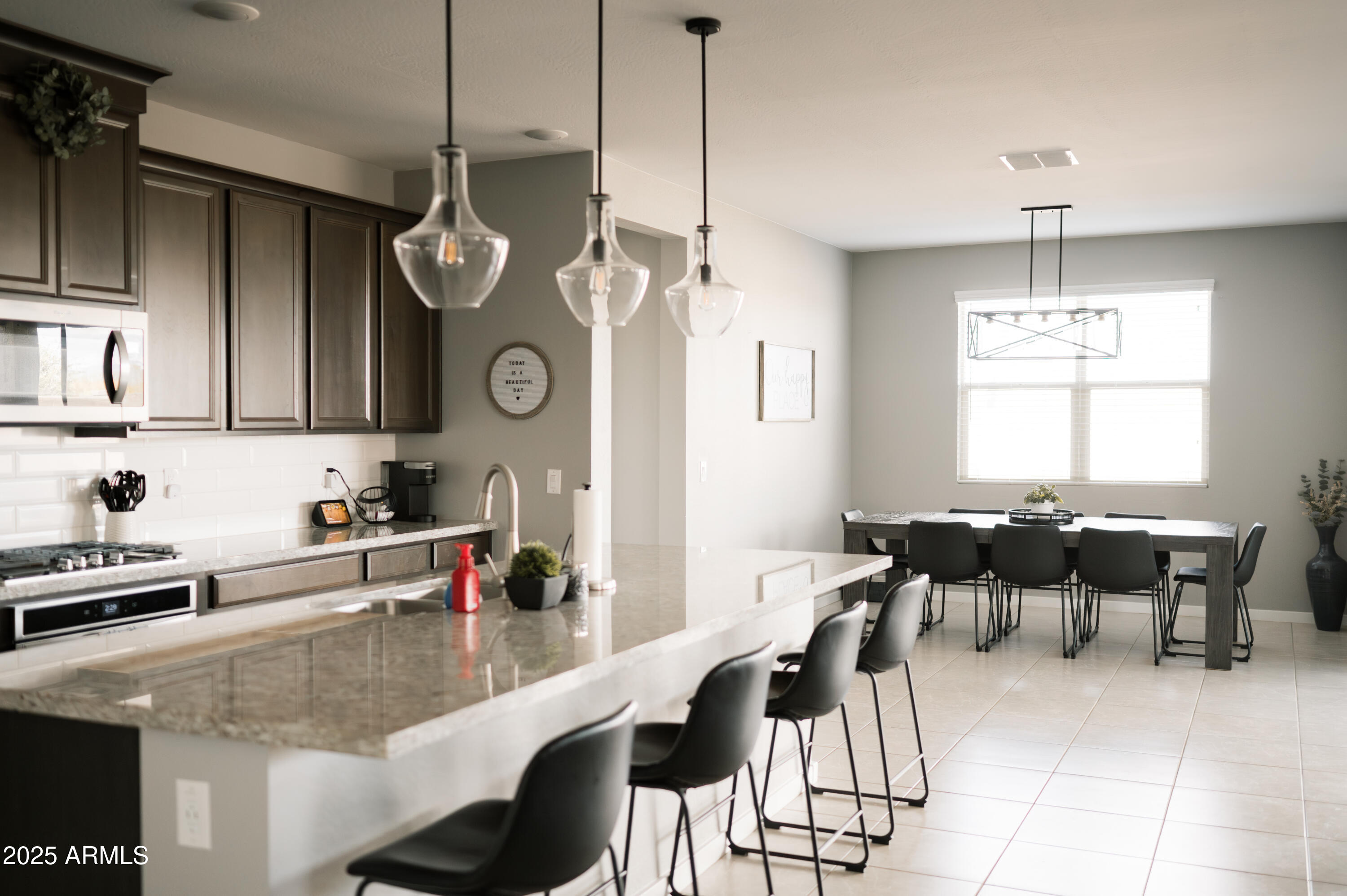 4040 E CAITLIN Drive