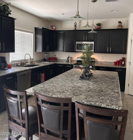 2665 E GILLCREST Road