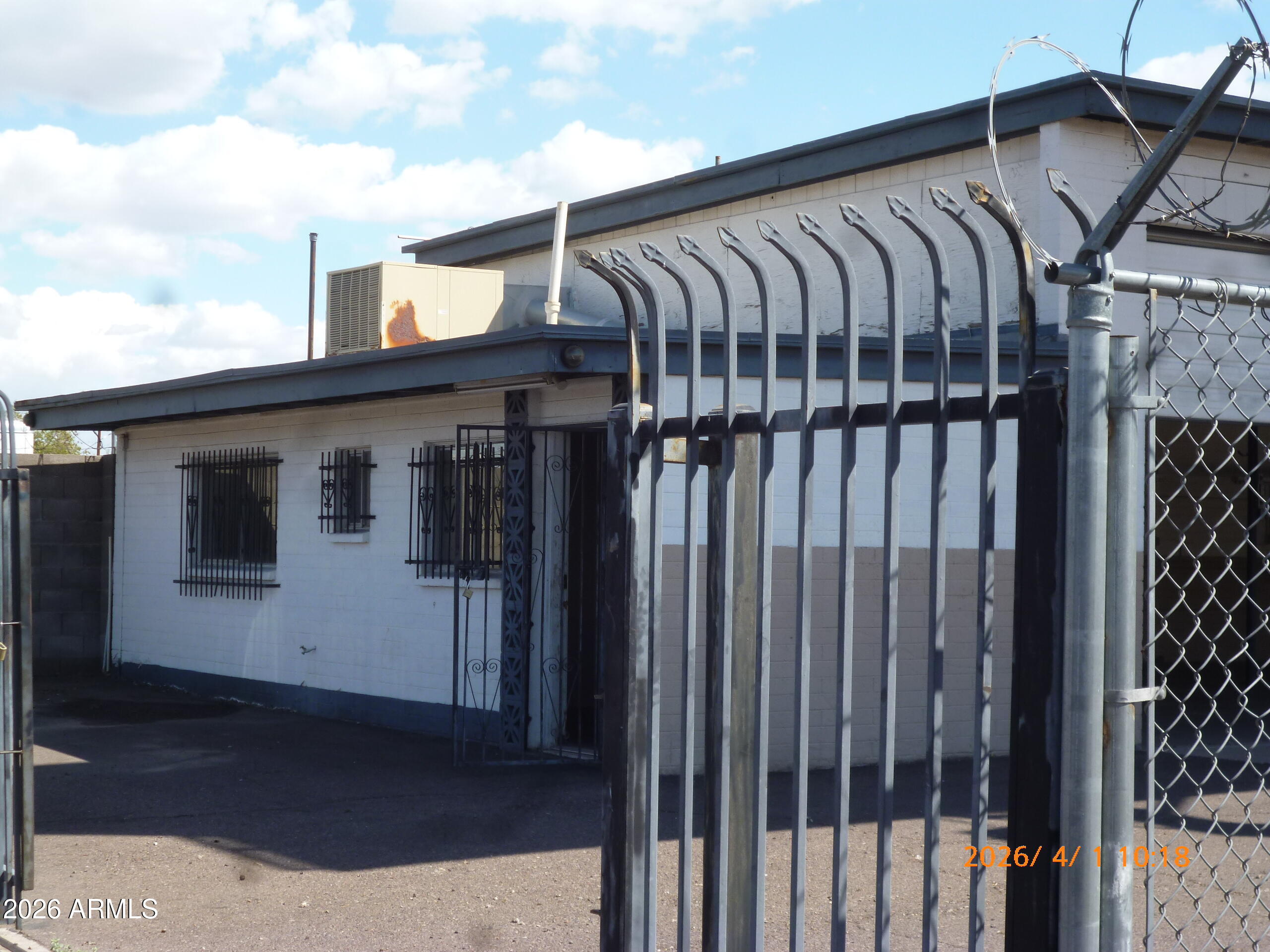 317 N BLACK CANYON Highway N