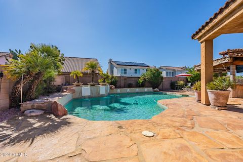 A home in Cave Creek