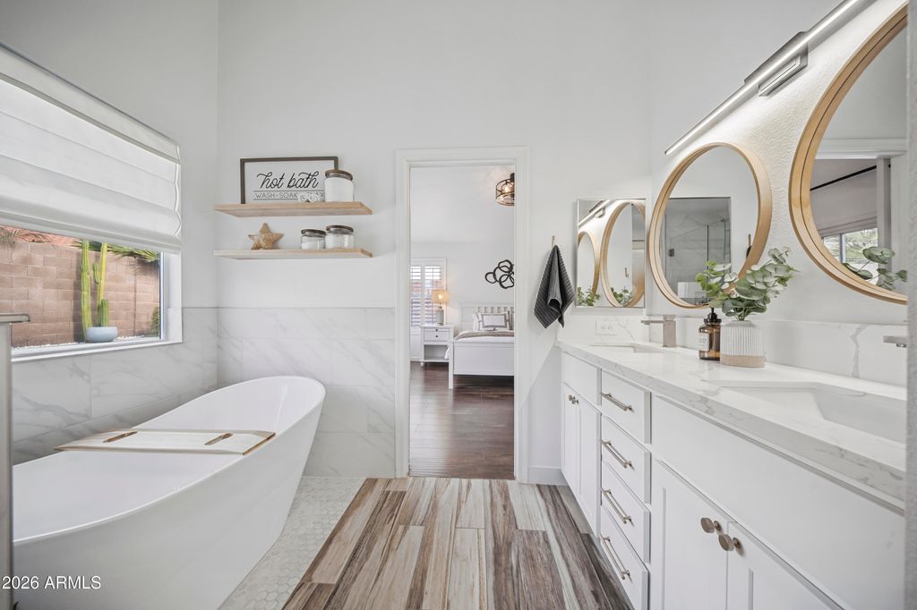 Photo of 7838 W Mcrae Way, Glendale, AZ 85308 (MLS # 6976643)