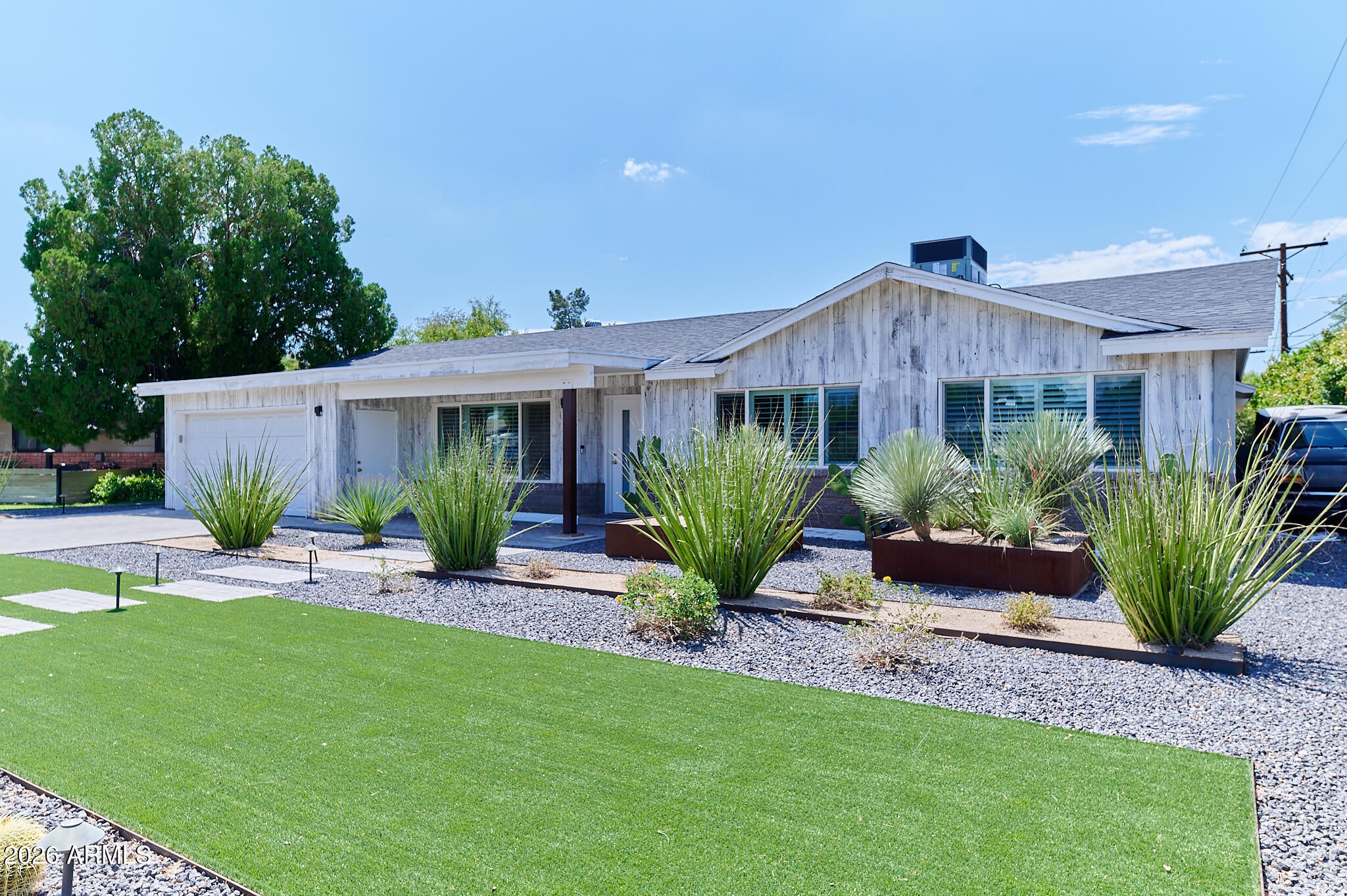 3032 N 81ST Street