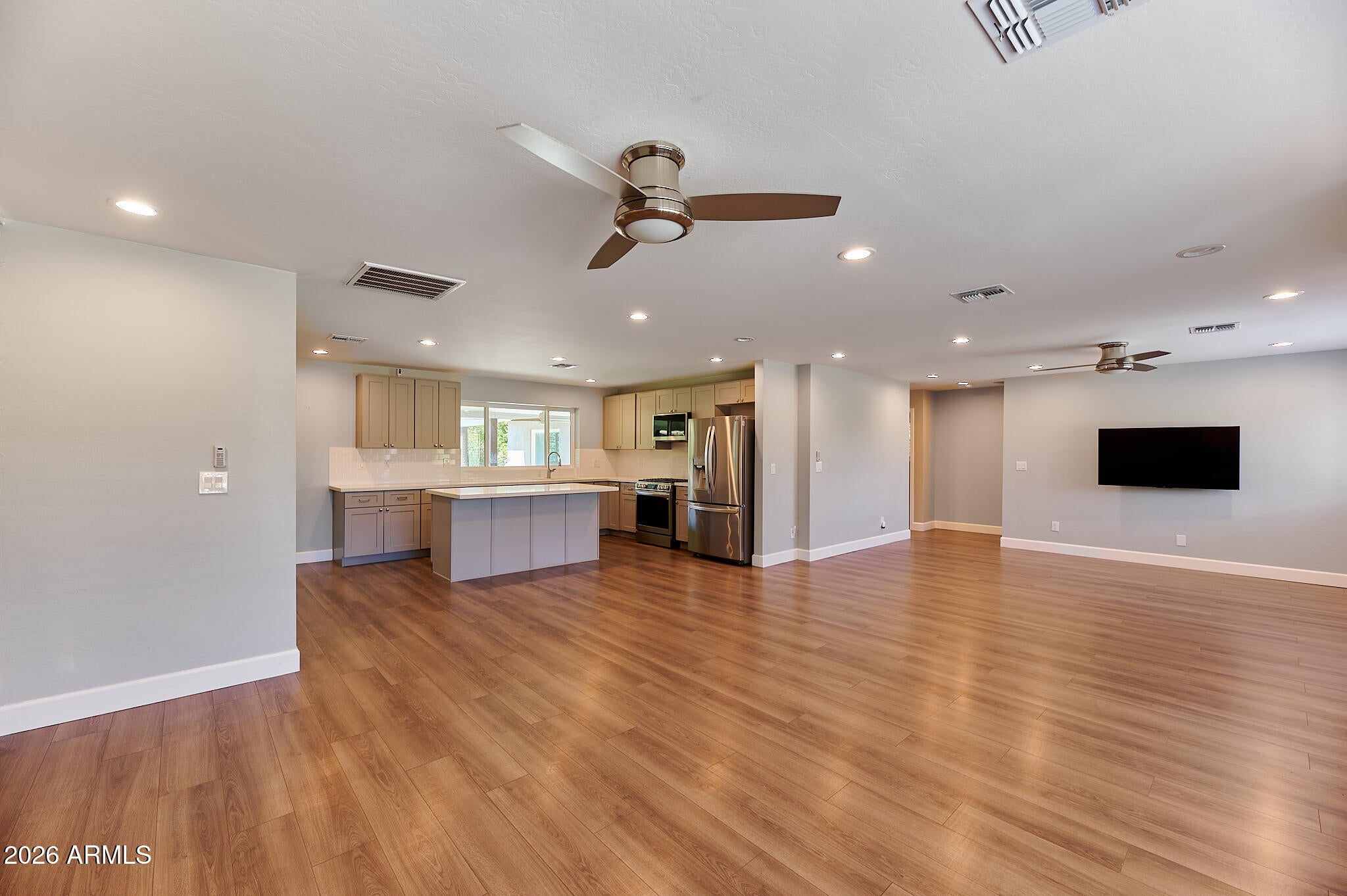 3032 N 81ST Street
