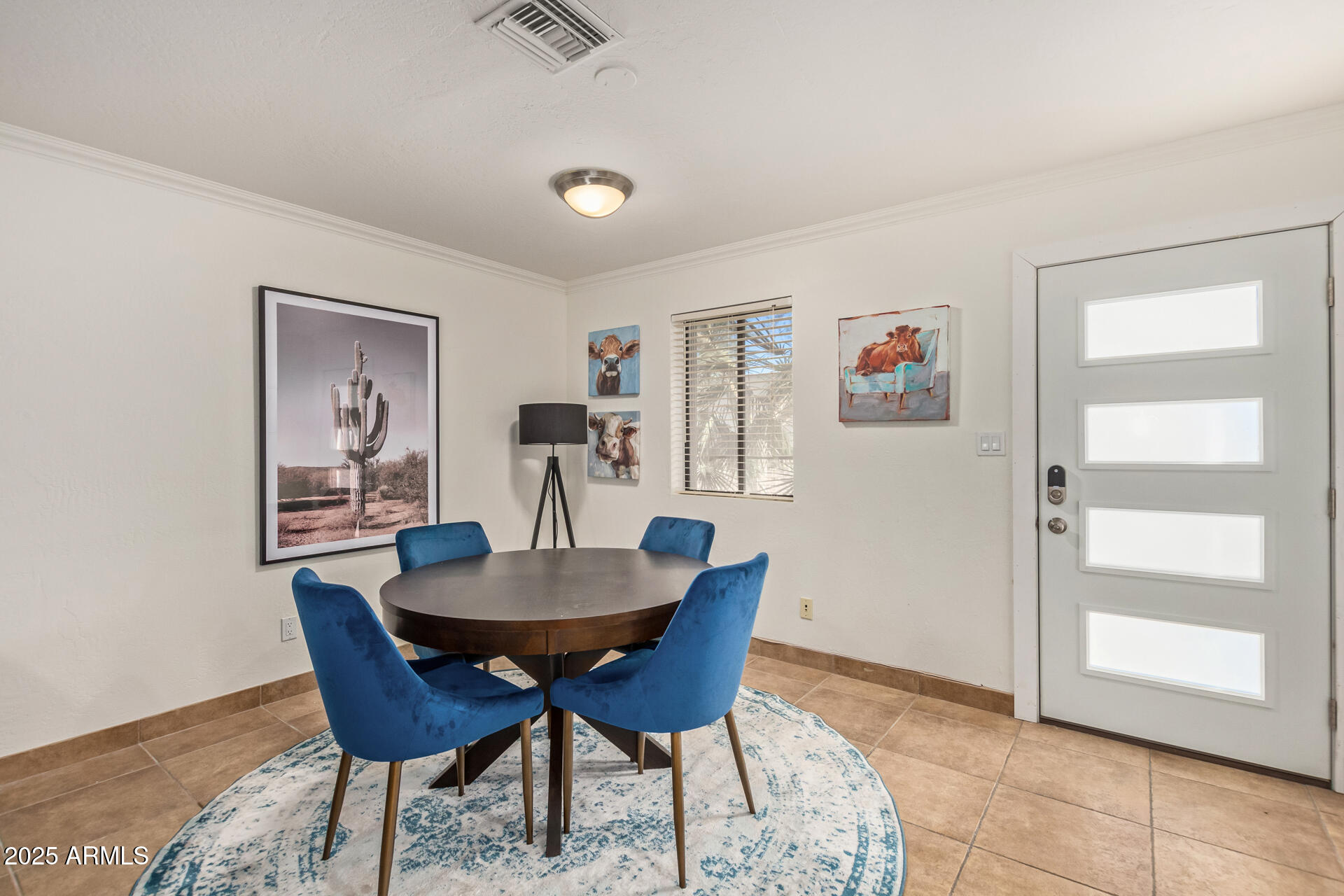 10069 E Paradise Drive