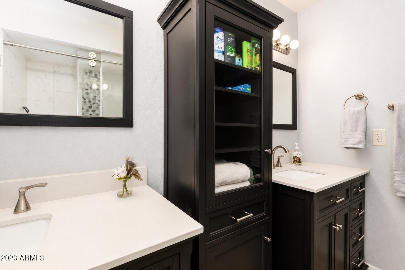 COUNTRY TRACE - Residential