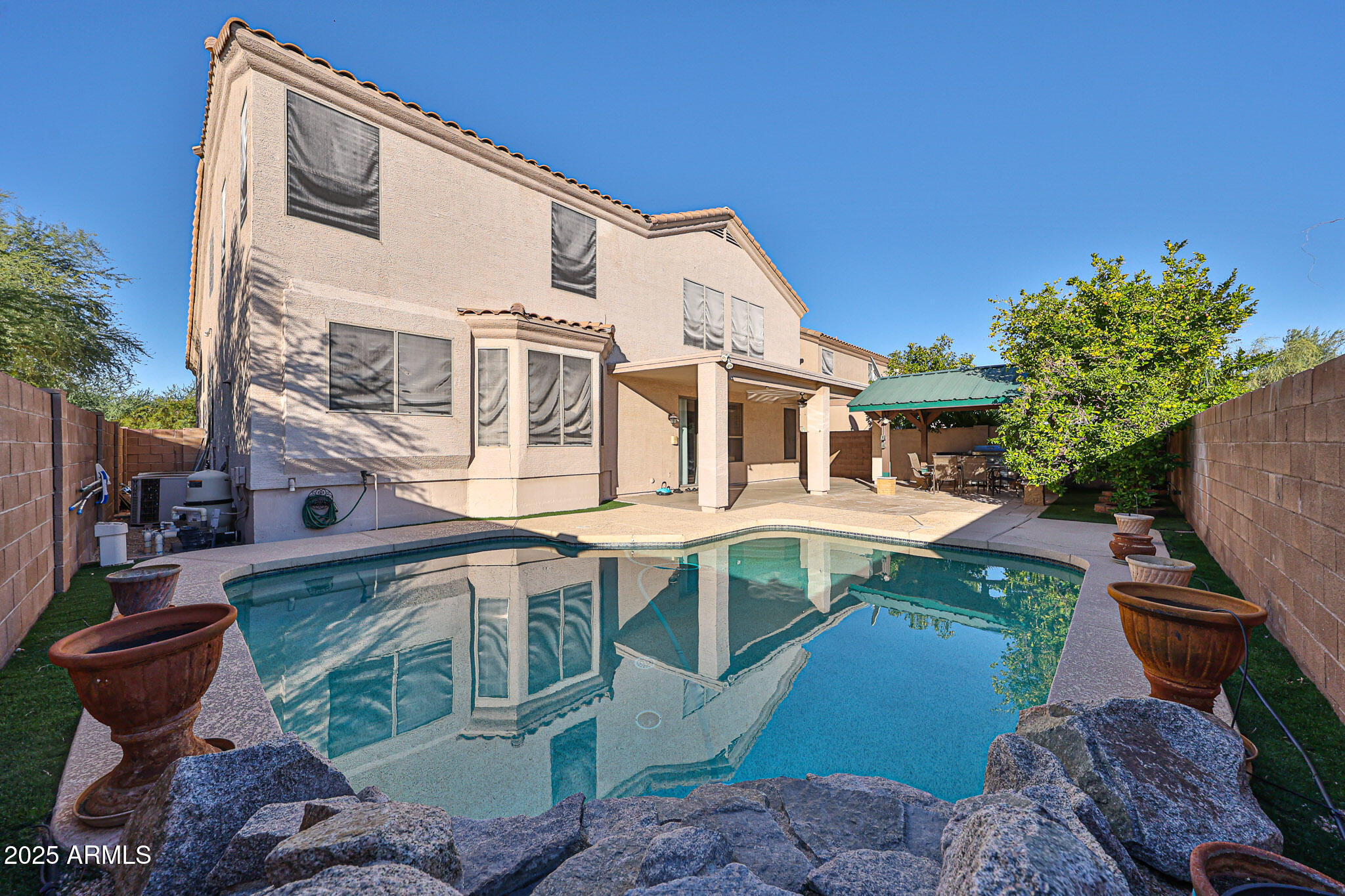 6435 W BUCKSKIN Trail