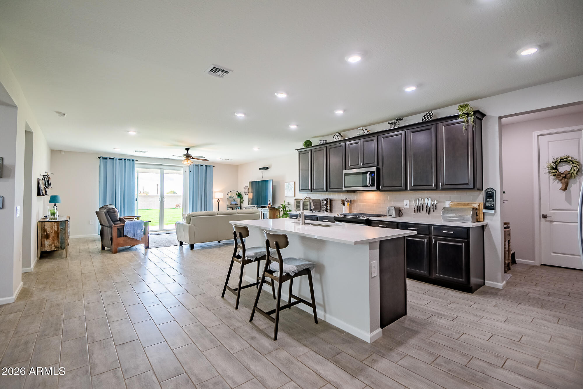 17765 W SUPERIOR Avenue