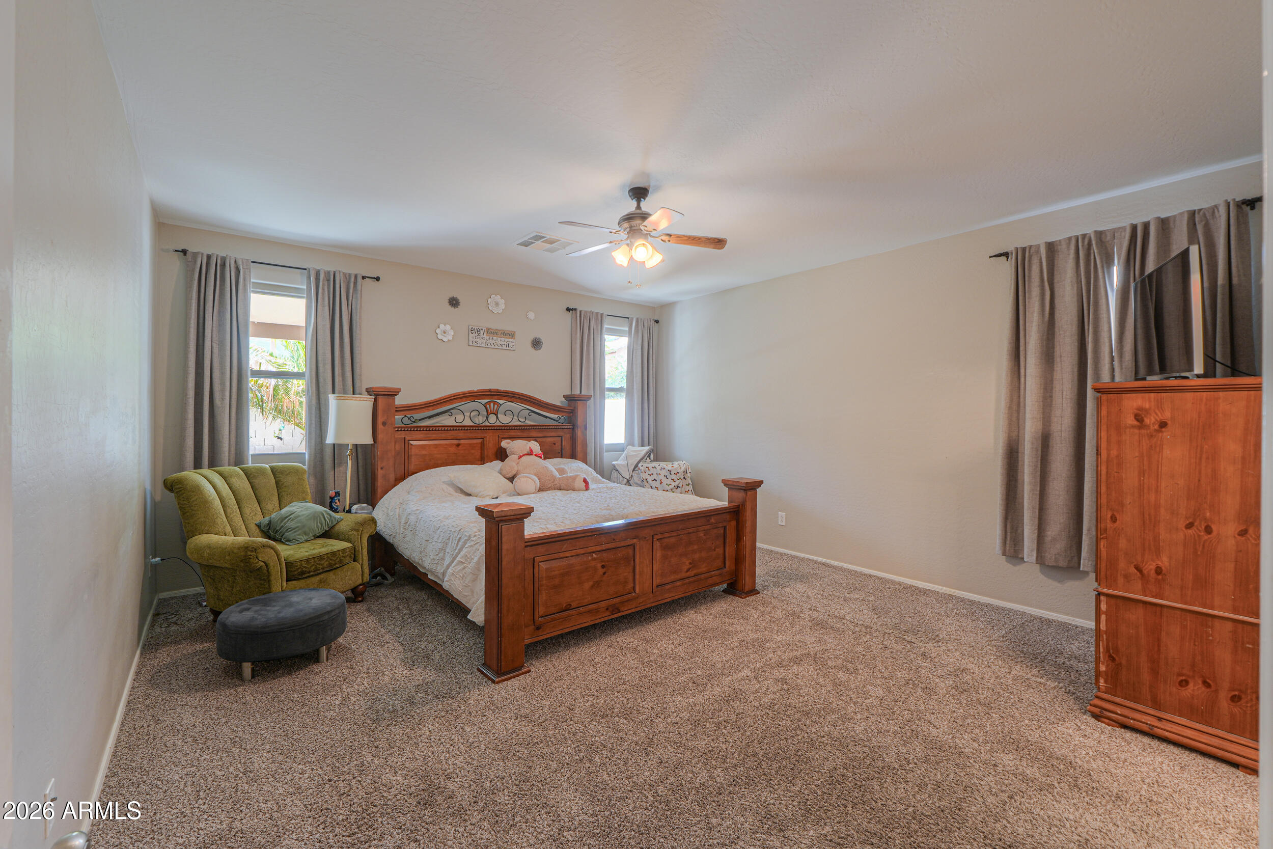 45665 W GUILDER Avenue