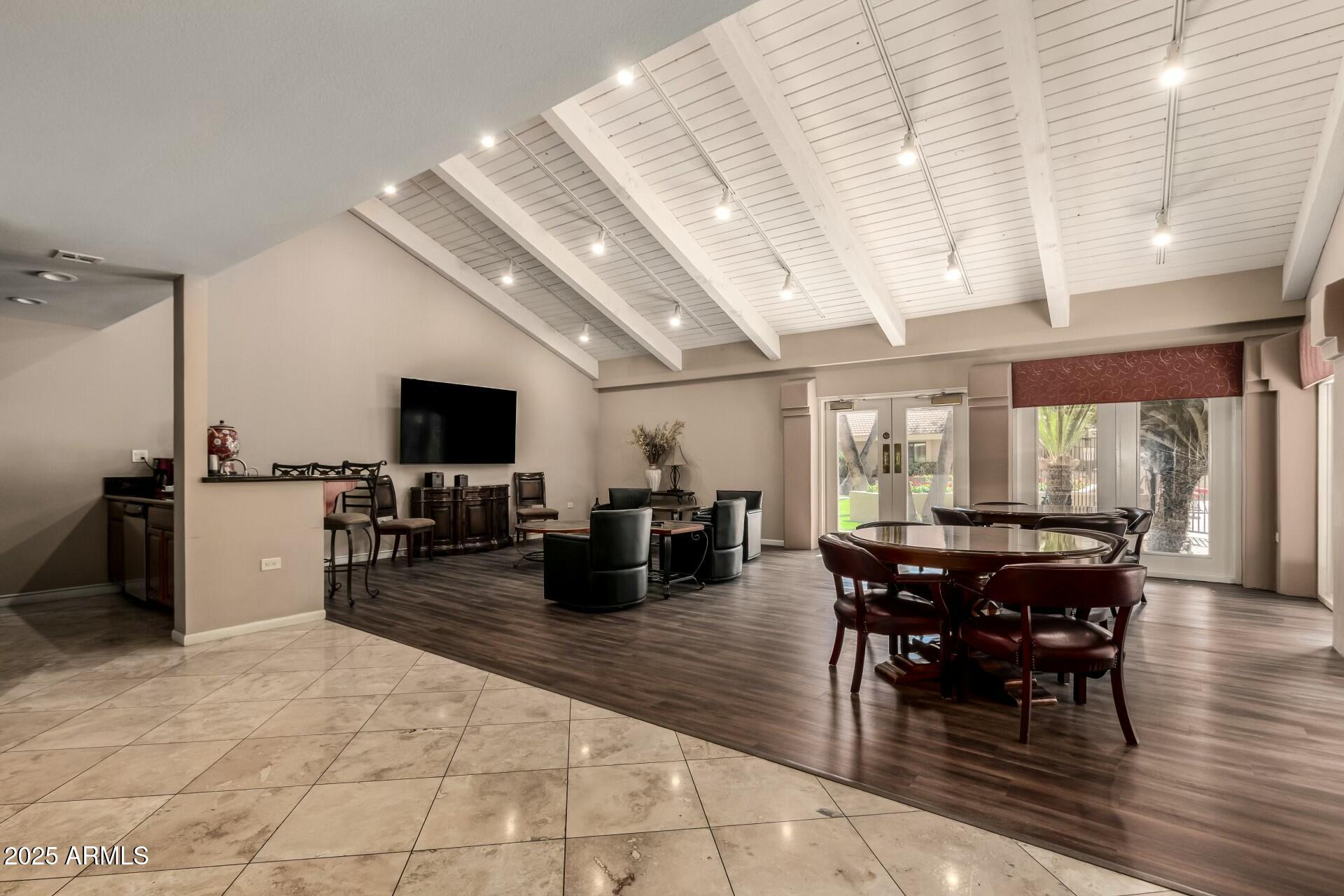 4200 N MILLER Road 104